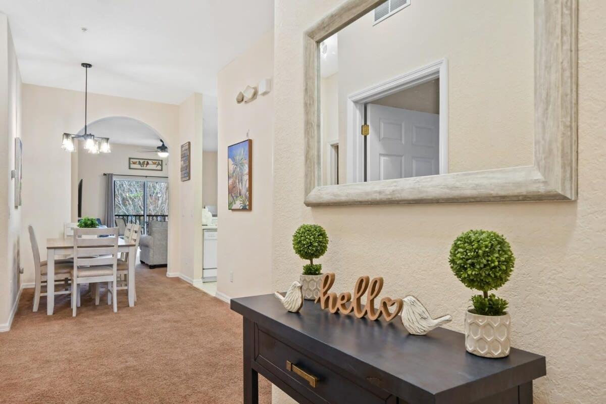 Bahama Bay- Cute 3 BR 2 king beds lake view view 2