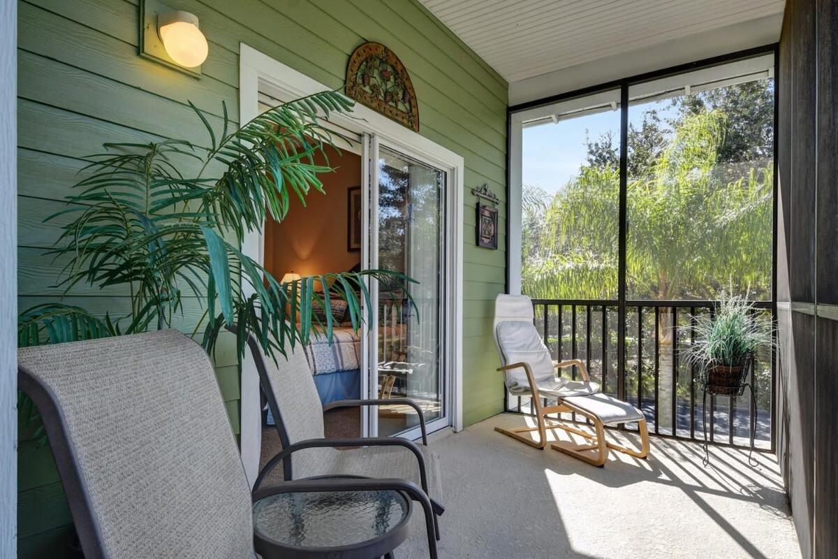 Bahama Bay- Two bedrooms condo fully equipped