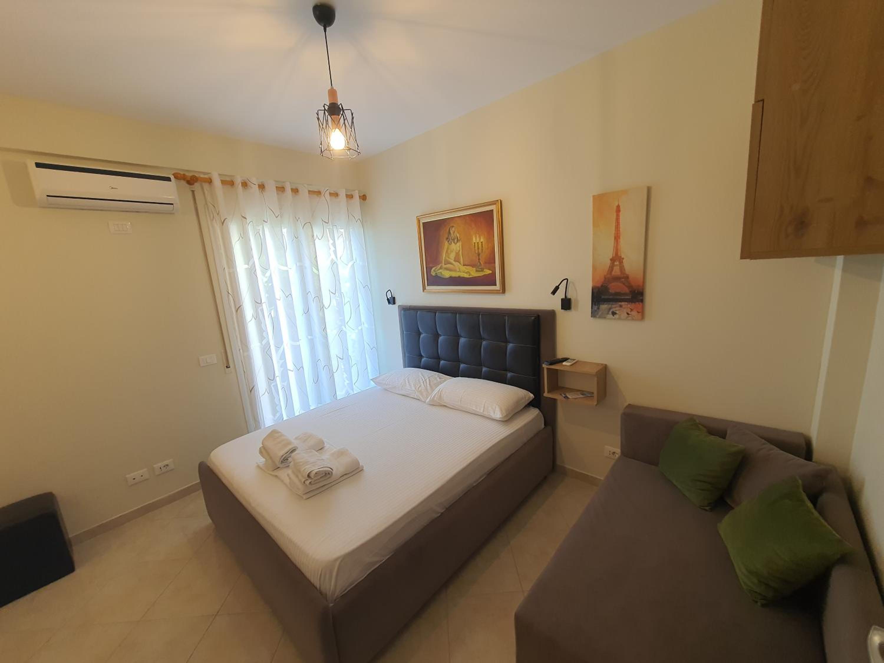 Deni Sea View Apartment