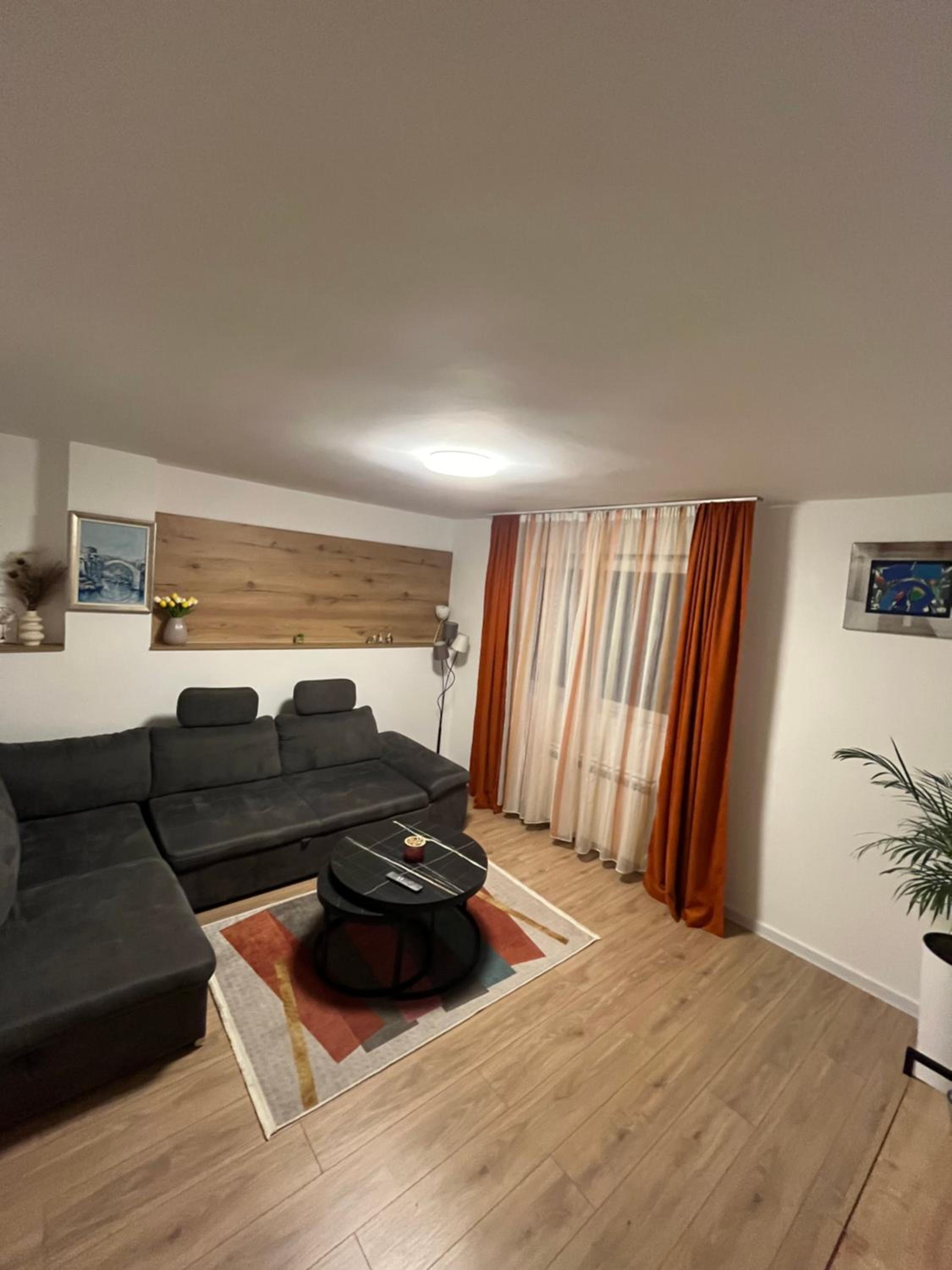Apartment Mey