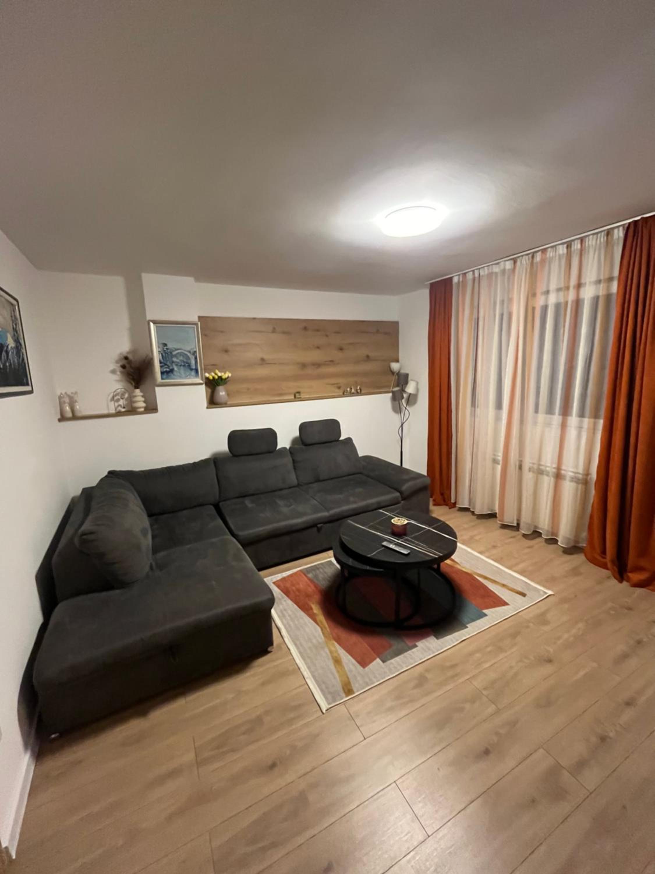 Apartment Mey