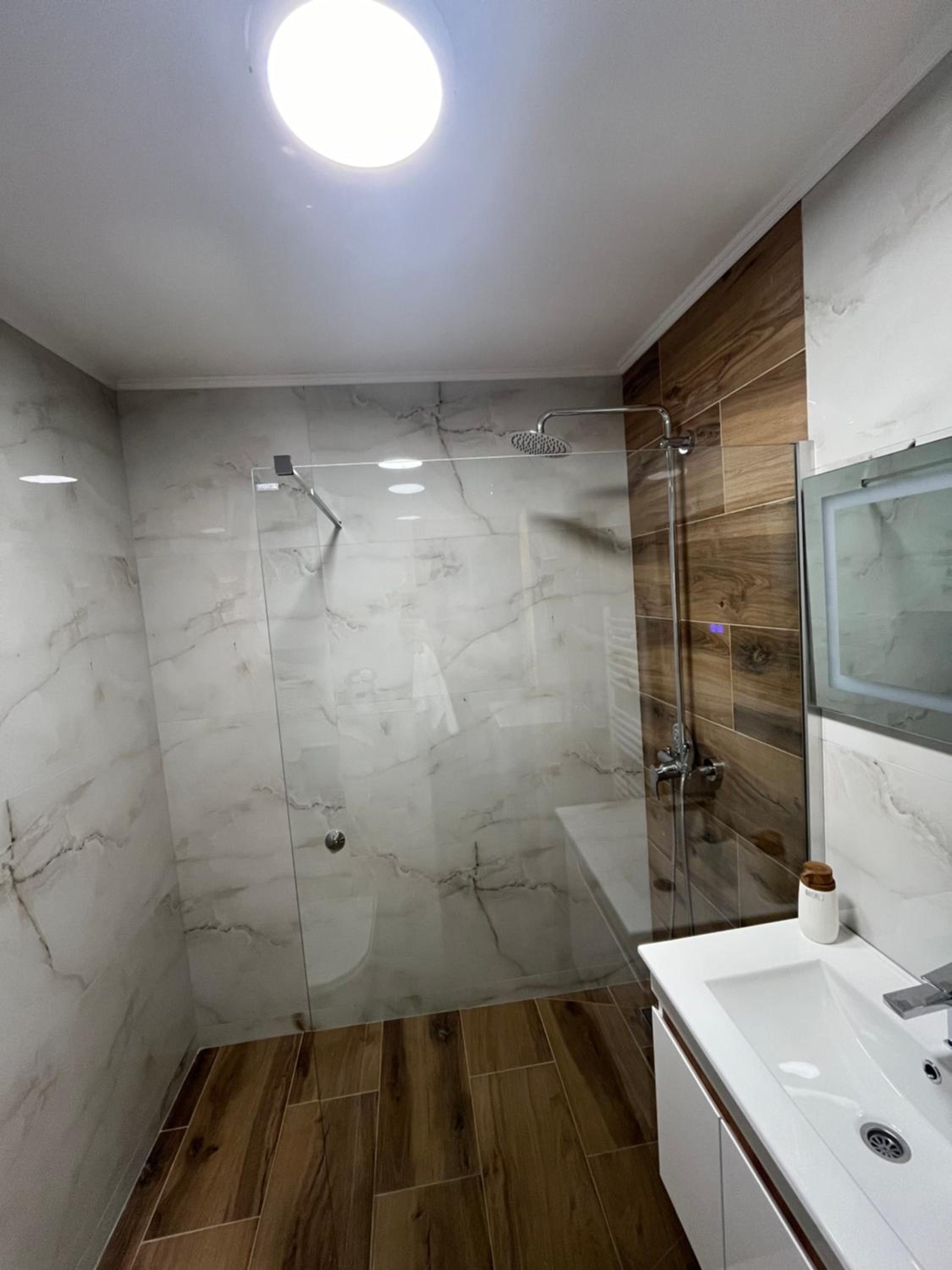 Apartment Mey