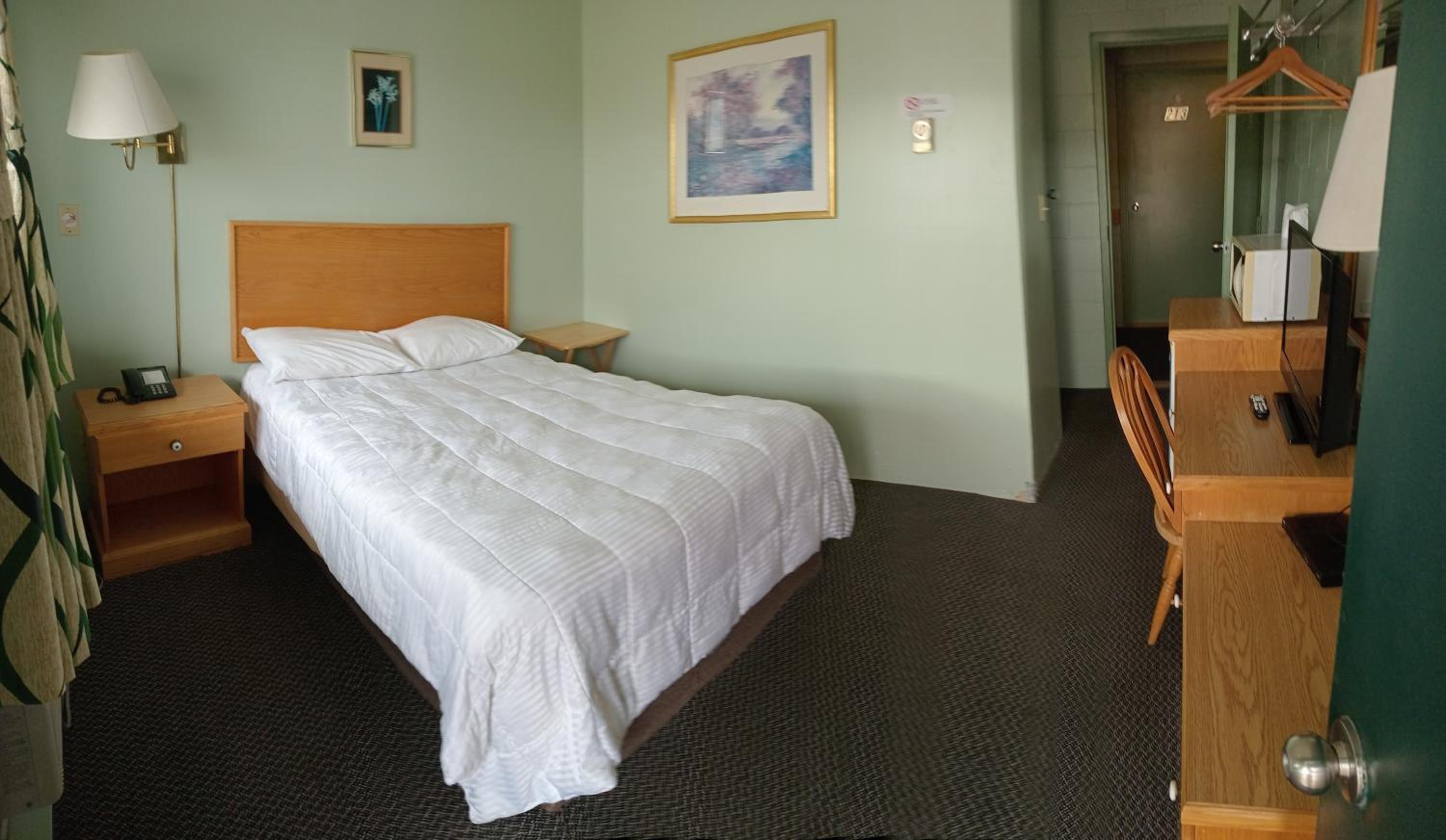 Chimo Motel view 5