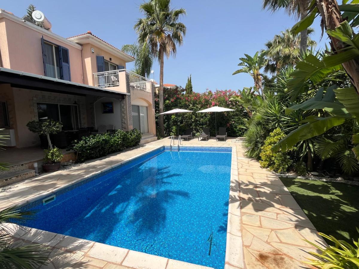 Lachi Marina Villa #17