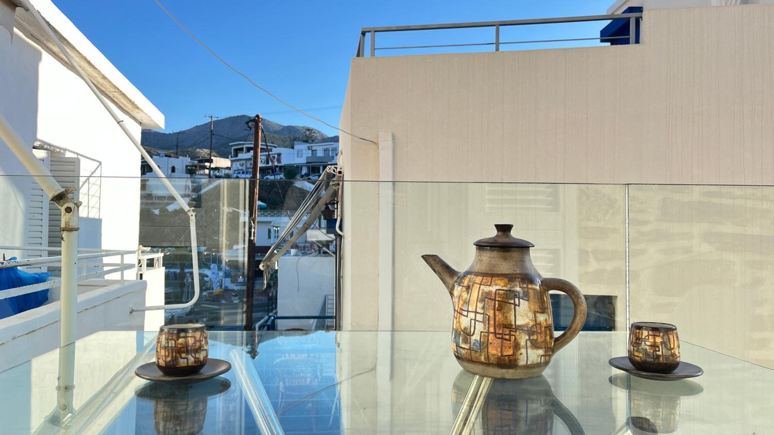 Stone house with roof-top terrace sea at 10 meters view 4