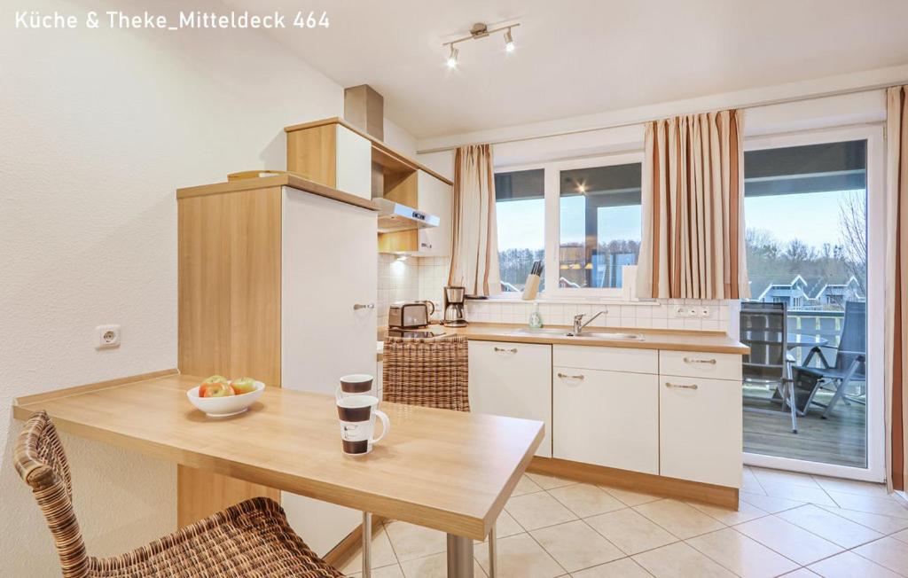 Mitteldeck 464