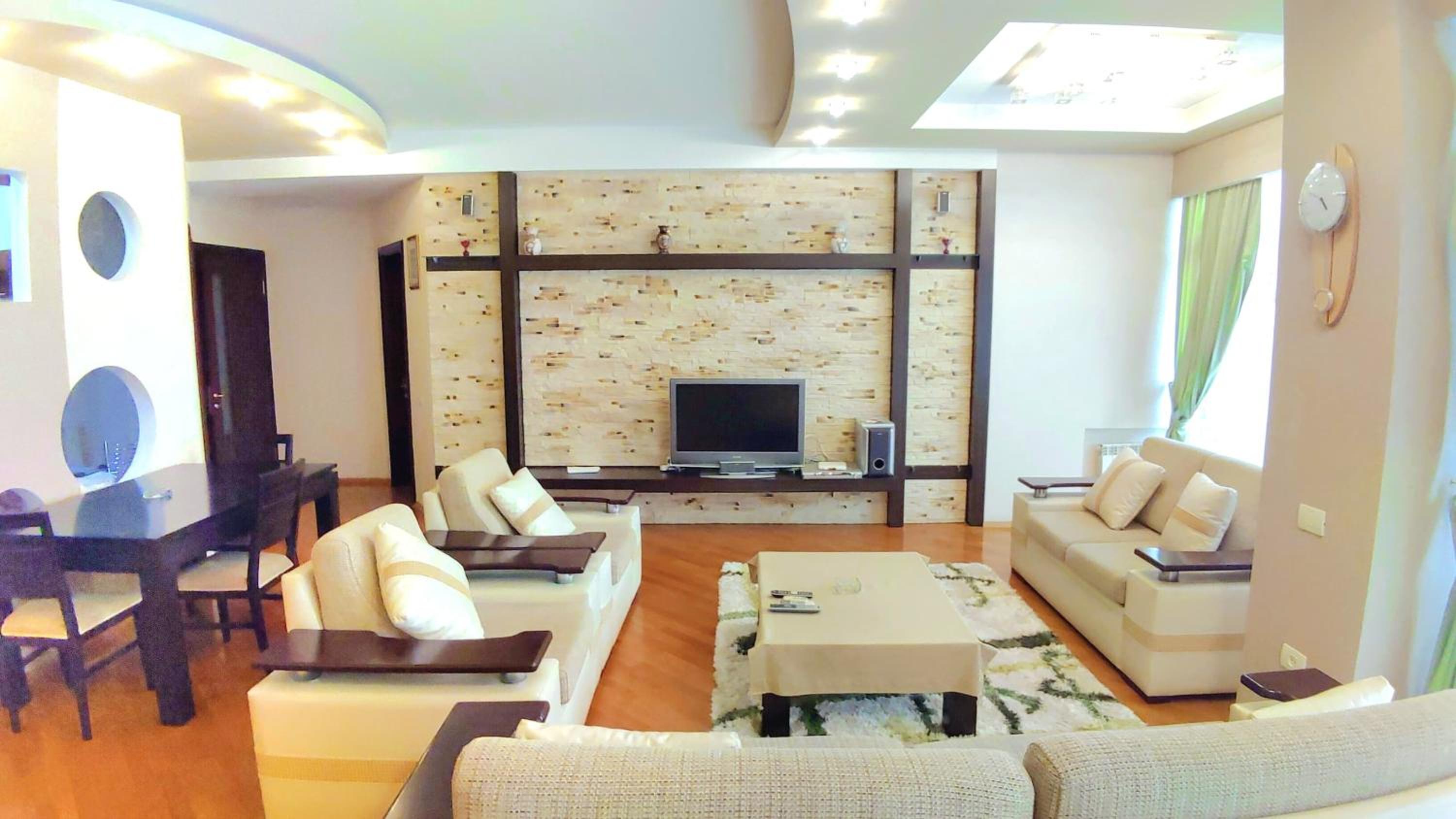 Big Apartment in the centre Baku