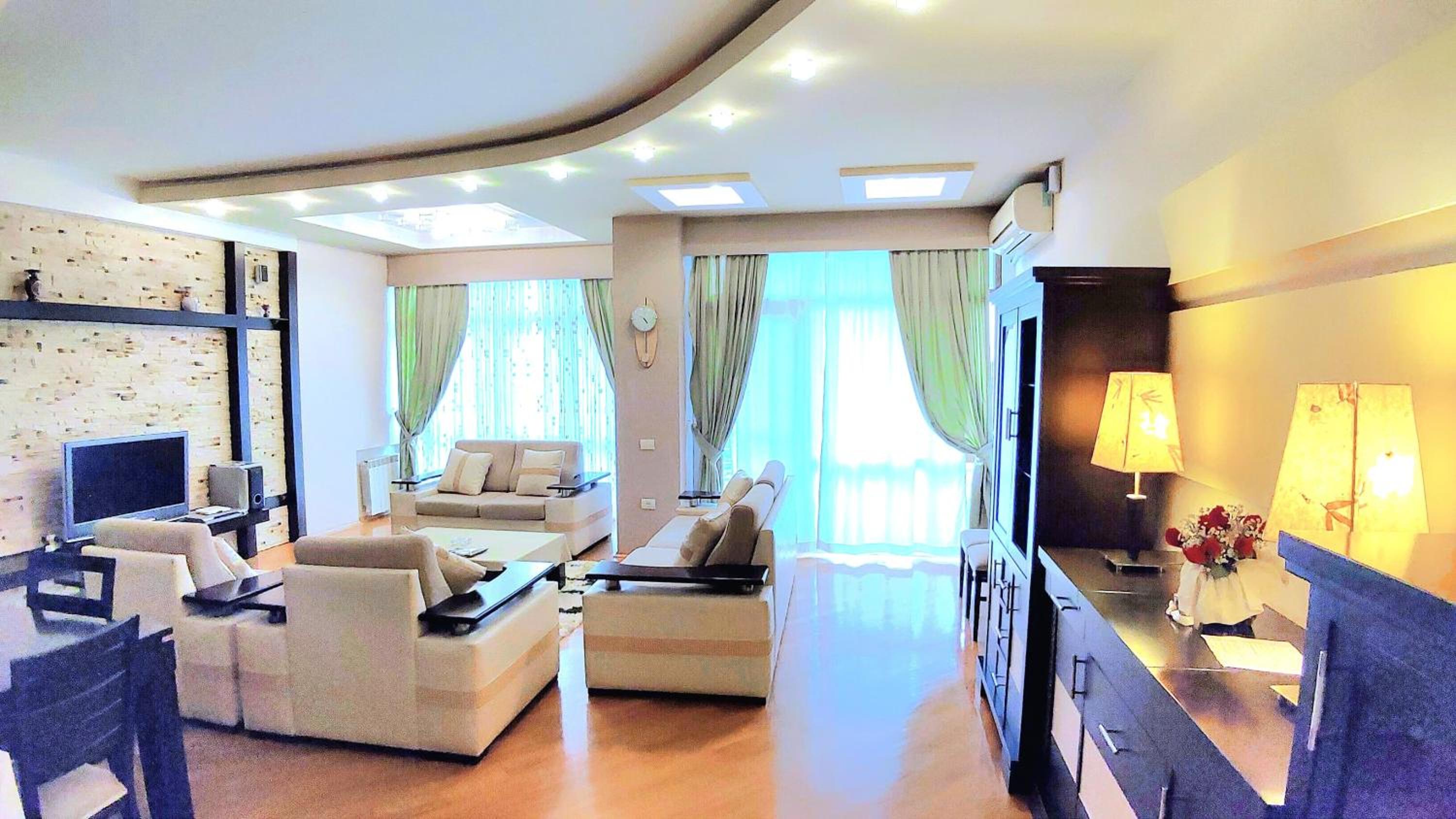 Big Apartment in the centre Baku