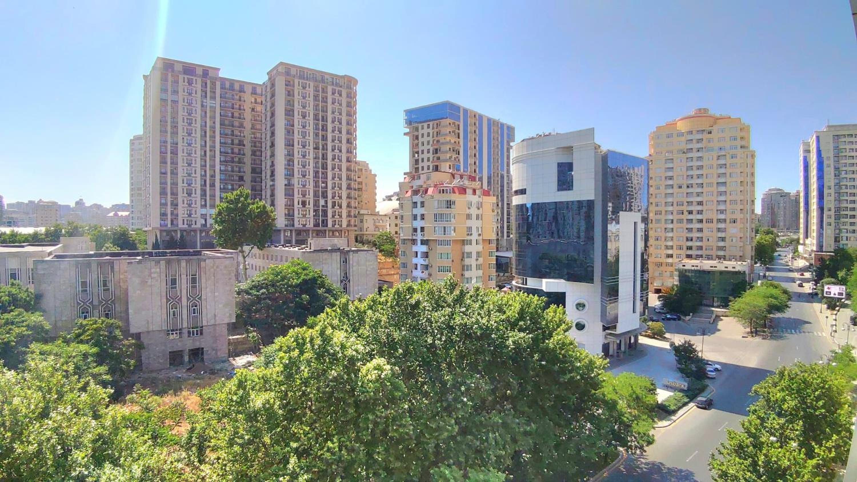 Big Apartment in the centre Baku