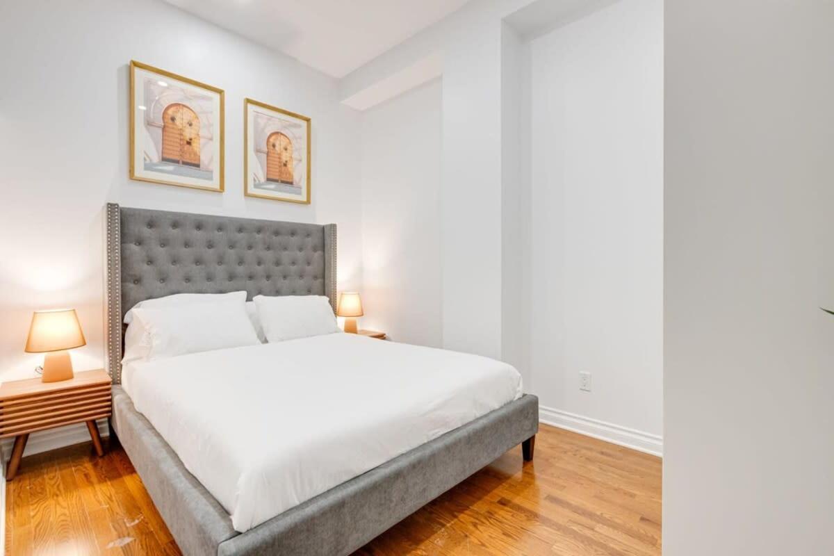 M11 Stylish Modern 3BR in Prime Location view 3