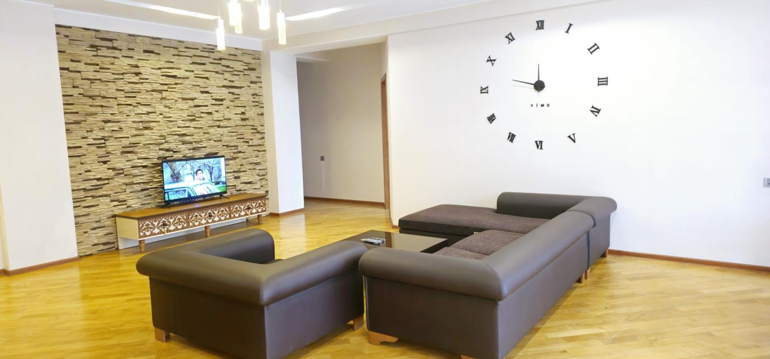 Big Apartment in the centre Baku