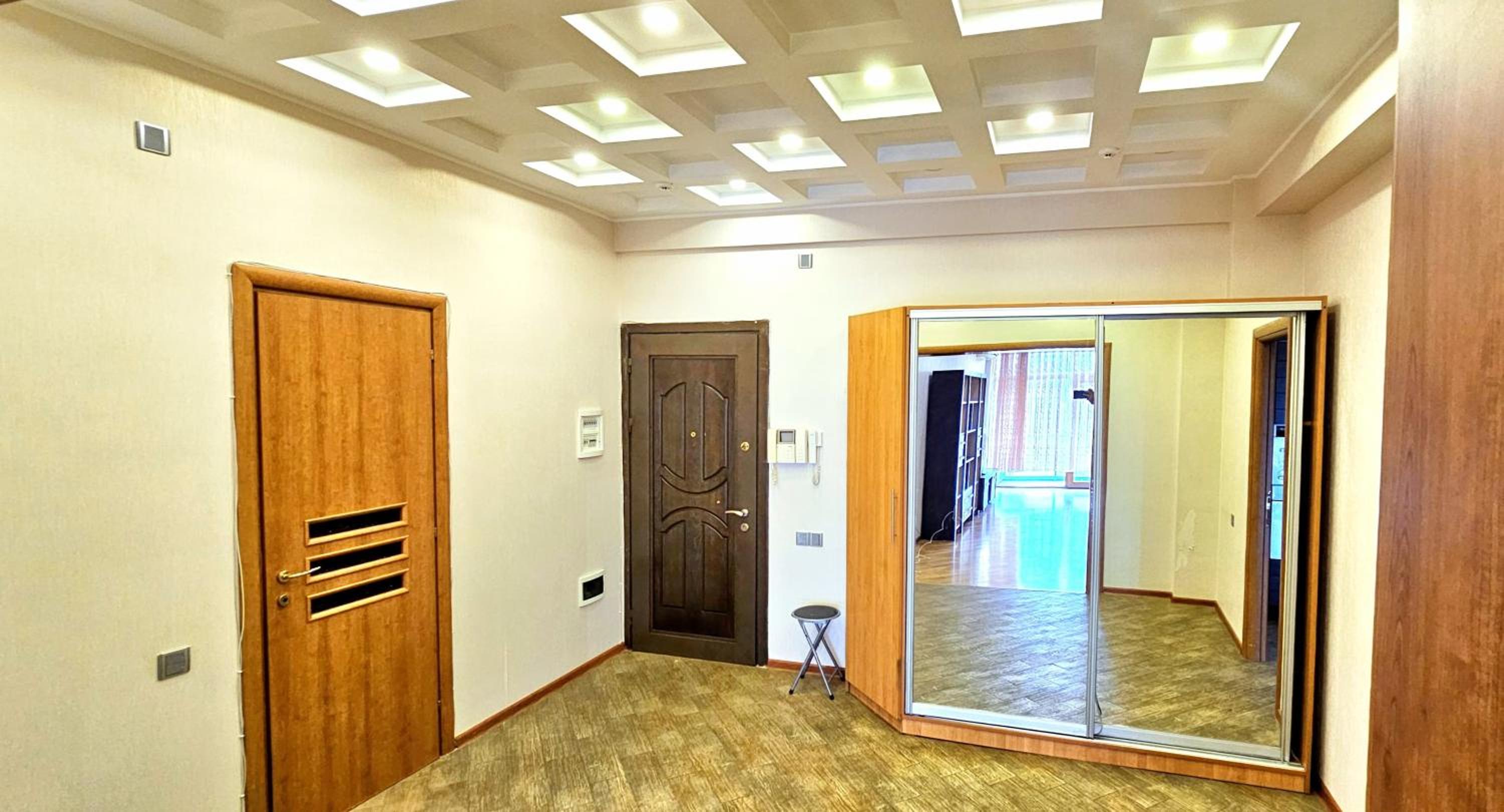 Big Apartment in the centre Baku