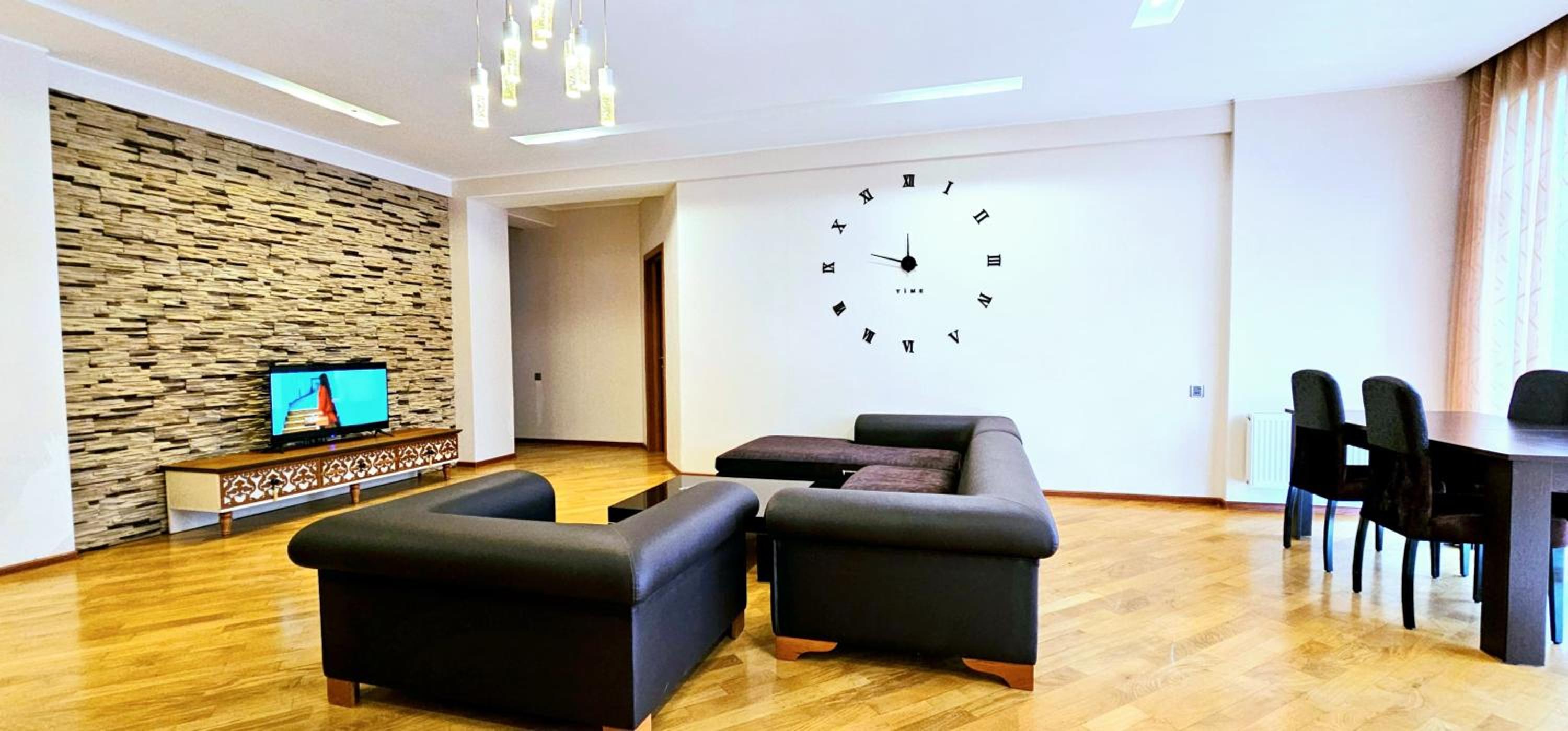 Big Apartment in the centre Baku