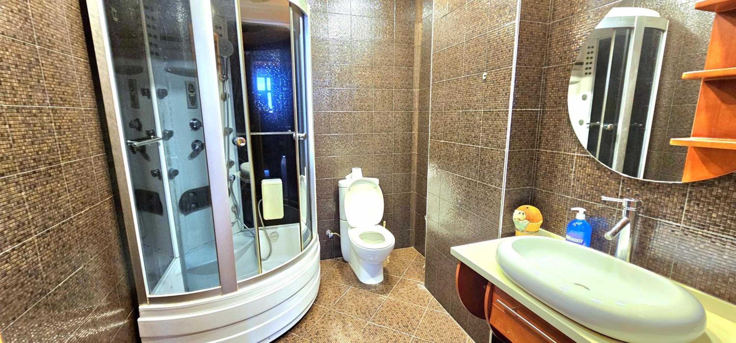 Big Apartment in the centre Baku