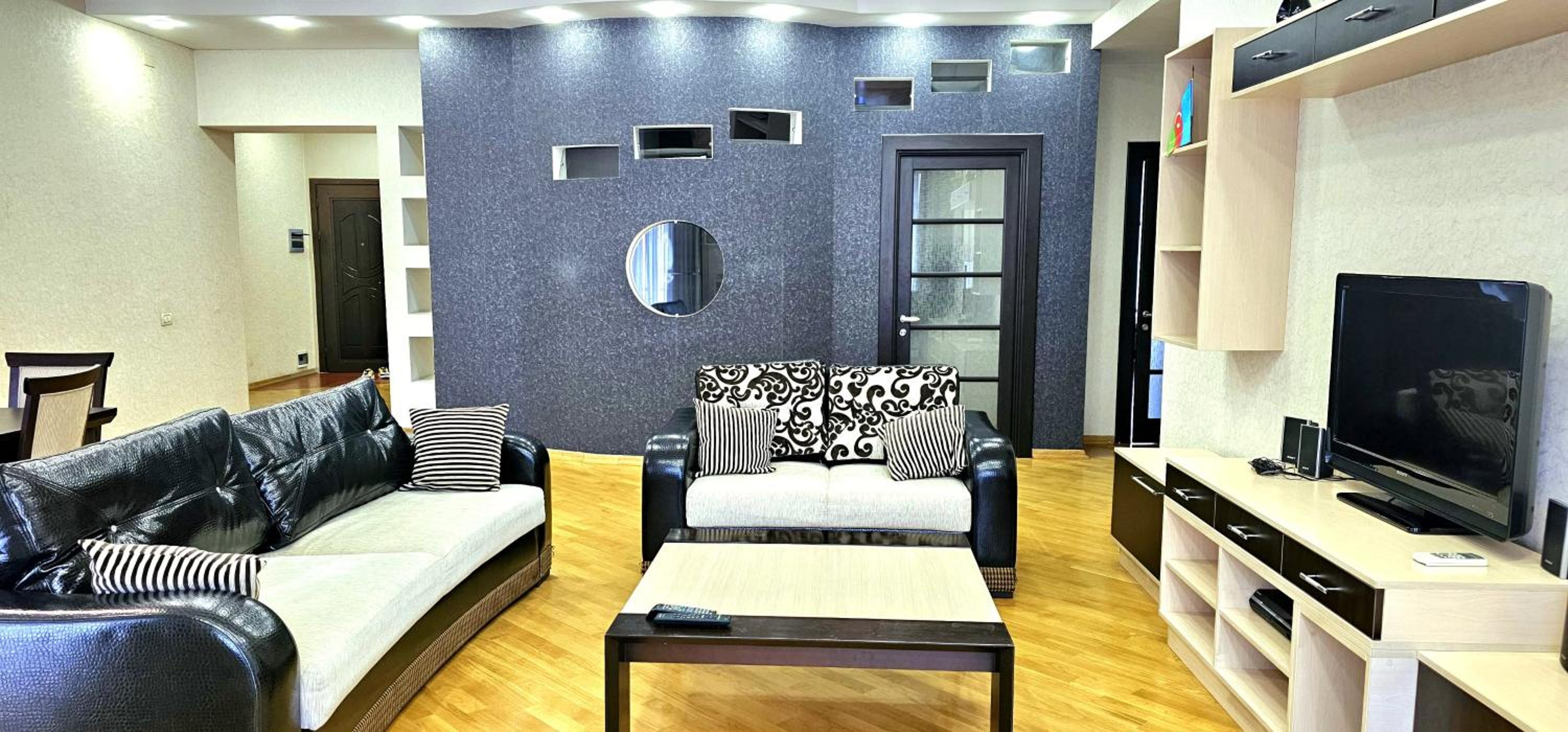 Big Apartment in the centre Baku