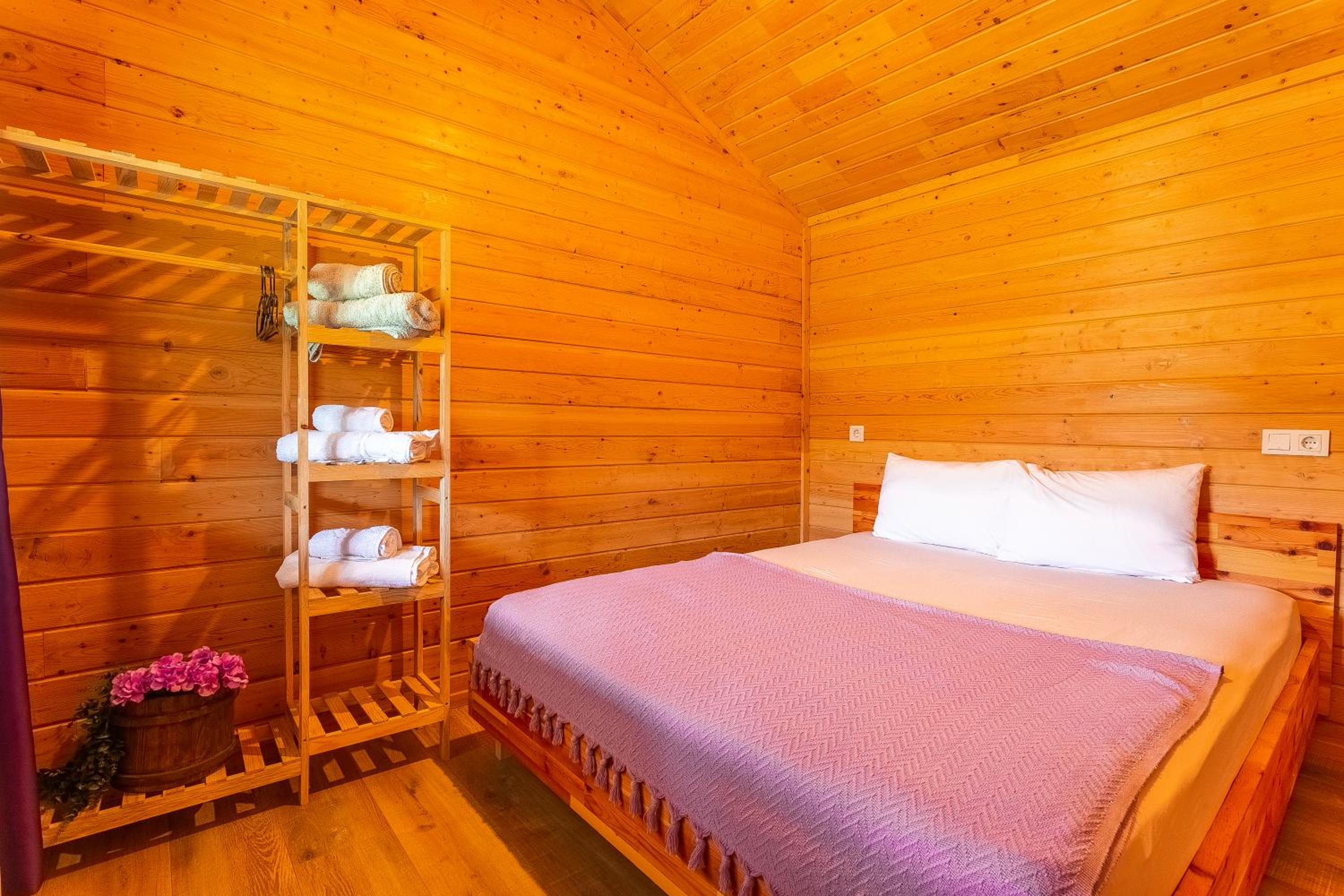 Izgen Bungalows
