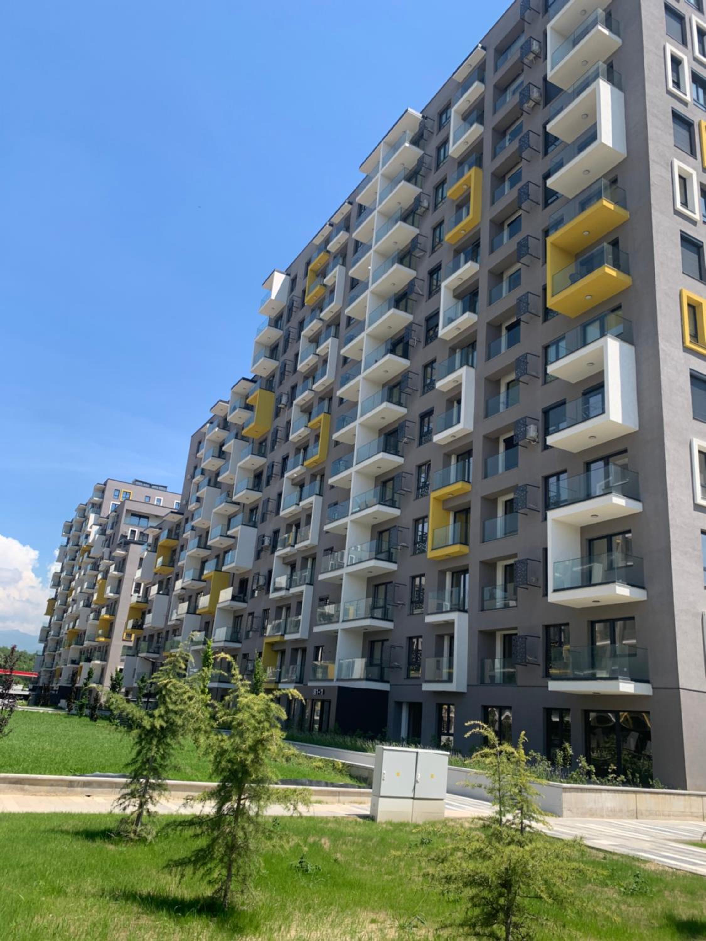 Moon Loft next to East Gate Mall free parking view 3