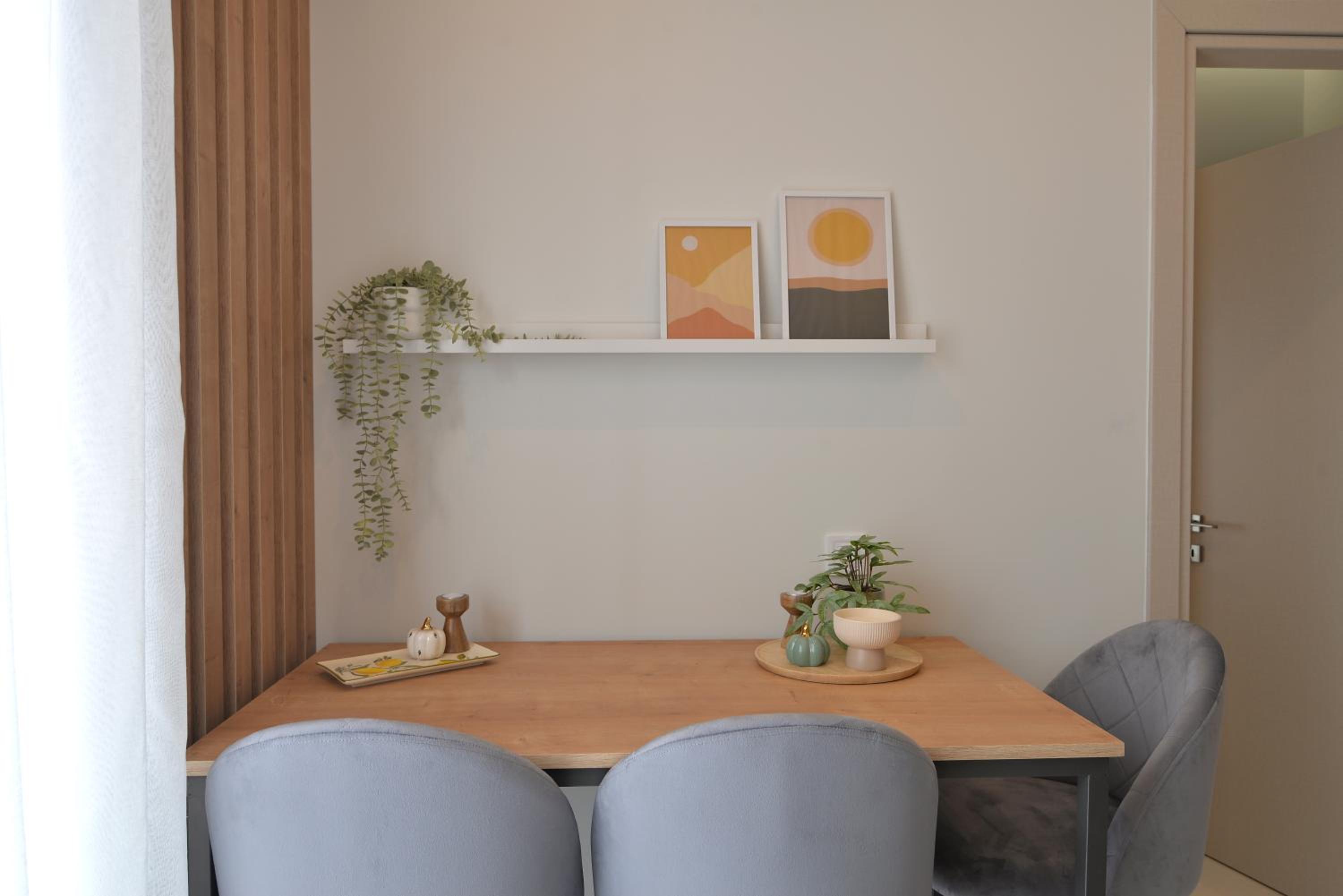 Irida Apartments