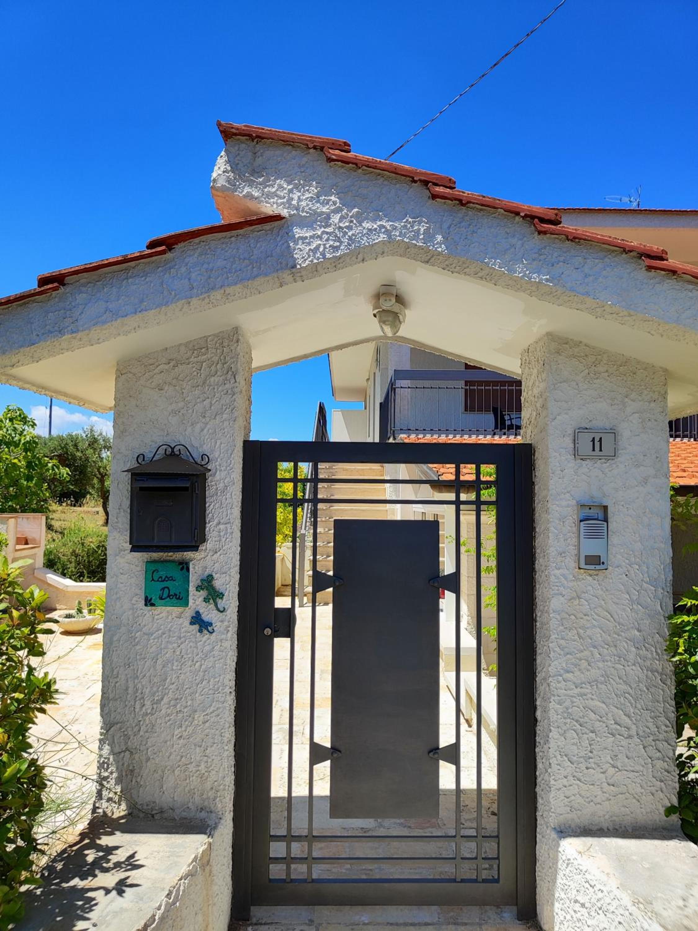 CASA DORI view 3