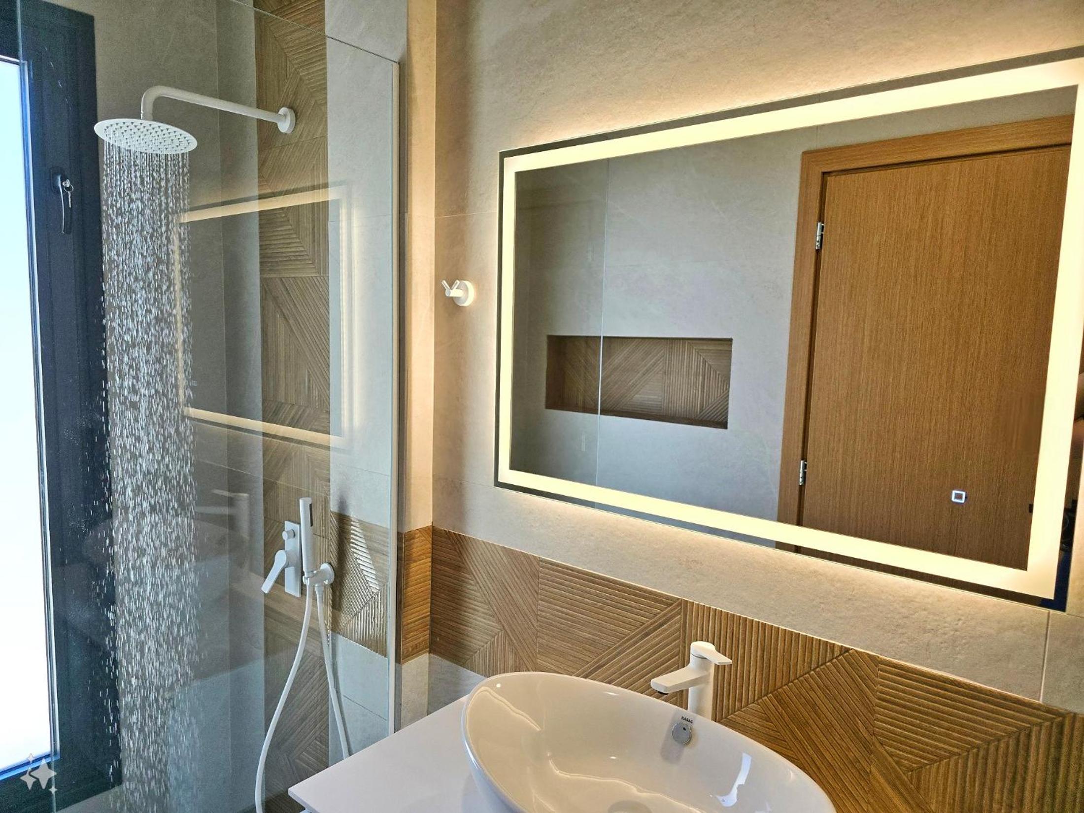 Anmaria Luxury