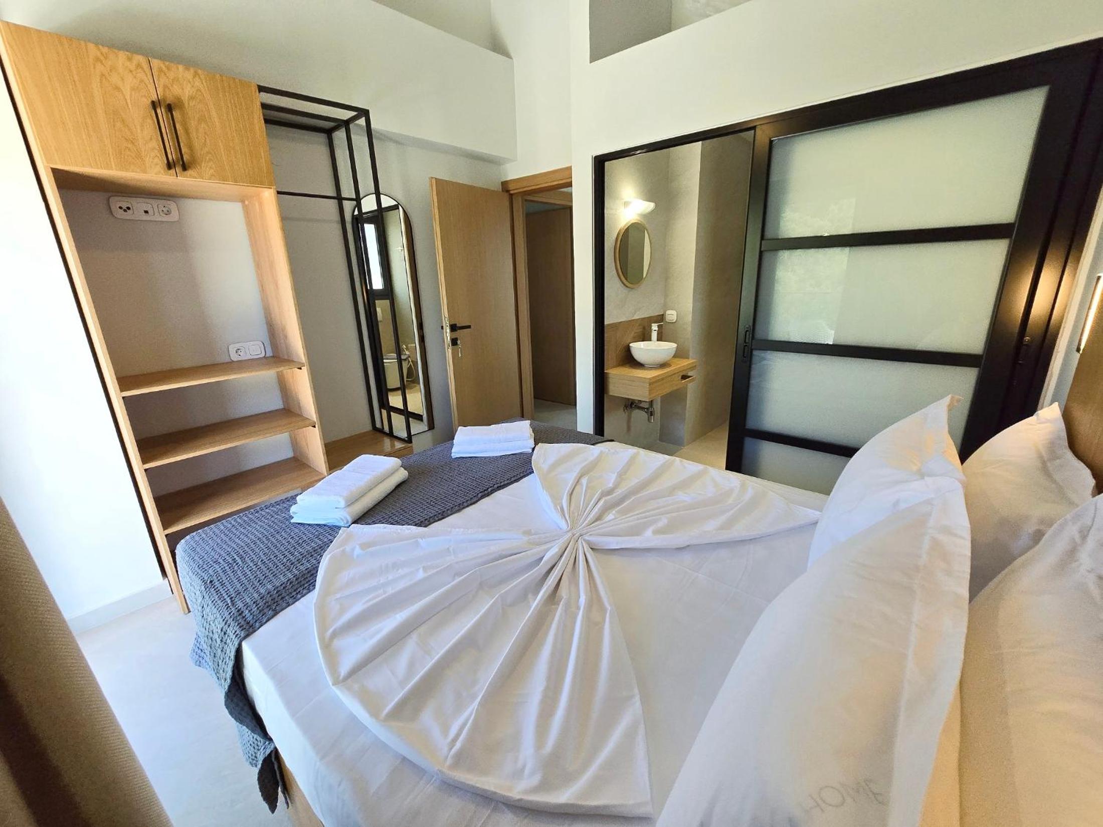 Anmaria Luxury