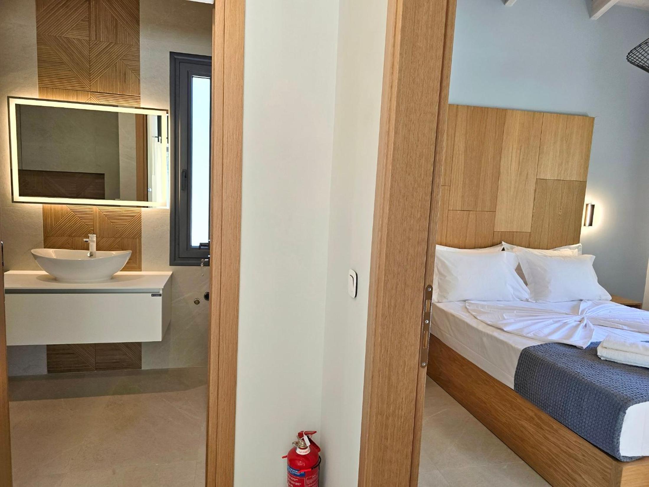 Anmaria Luxury