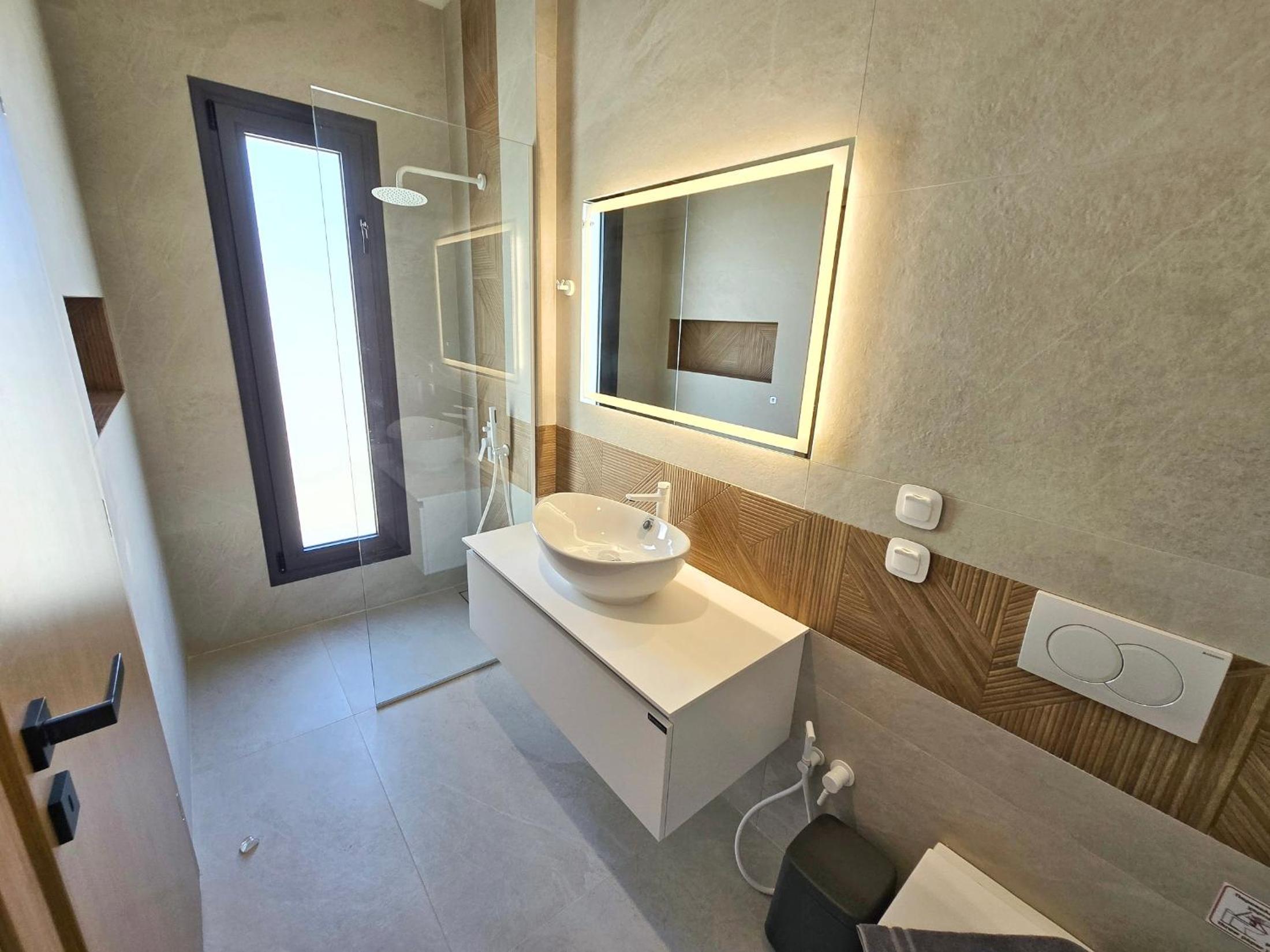 Anmaria Luxury