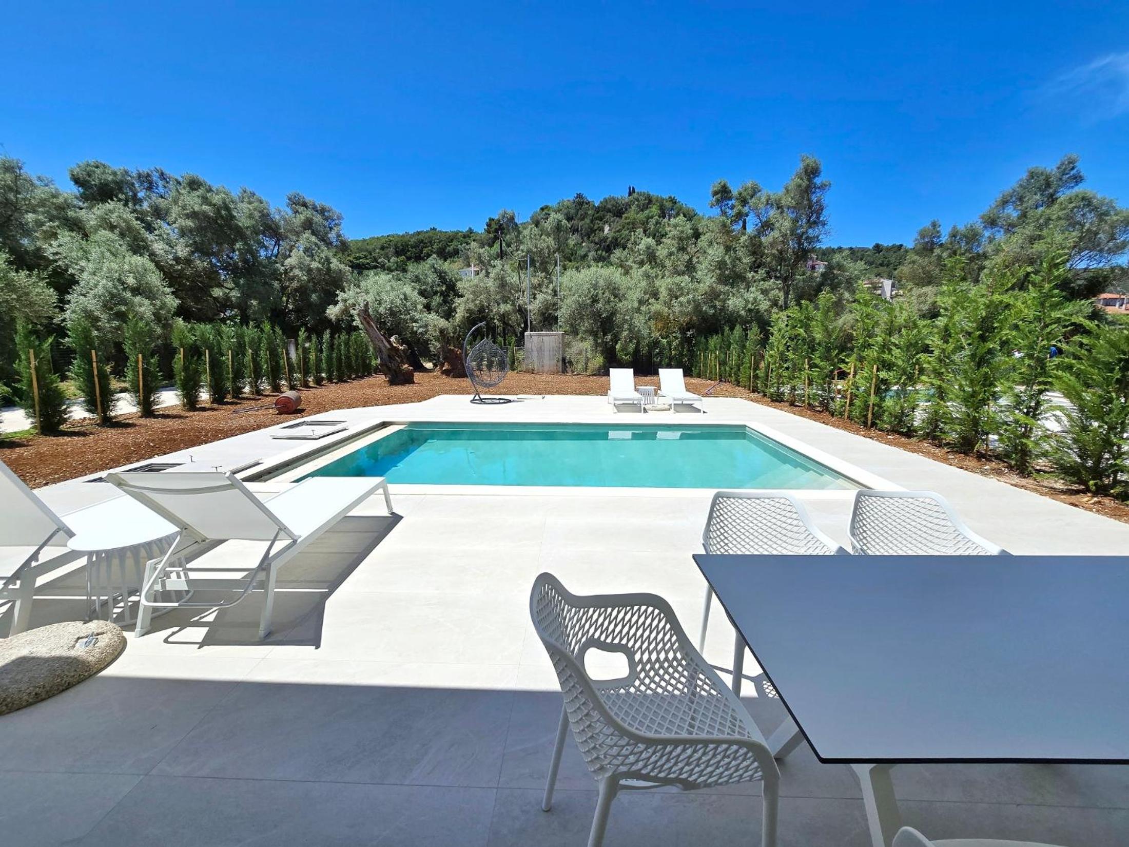 Anmaria Luxury