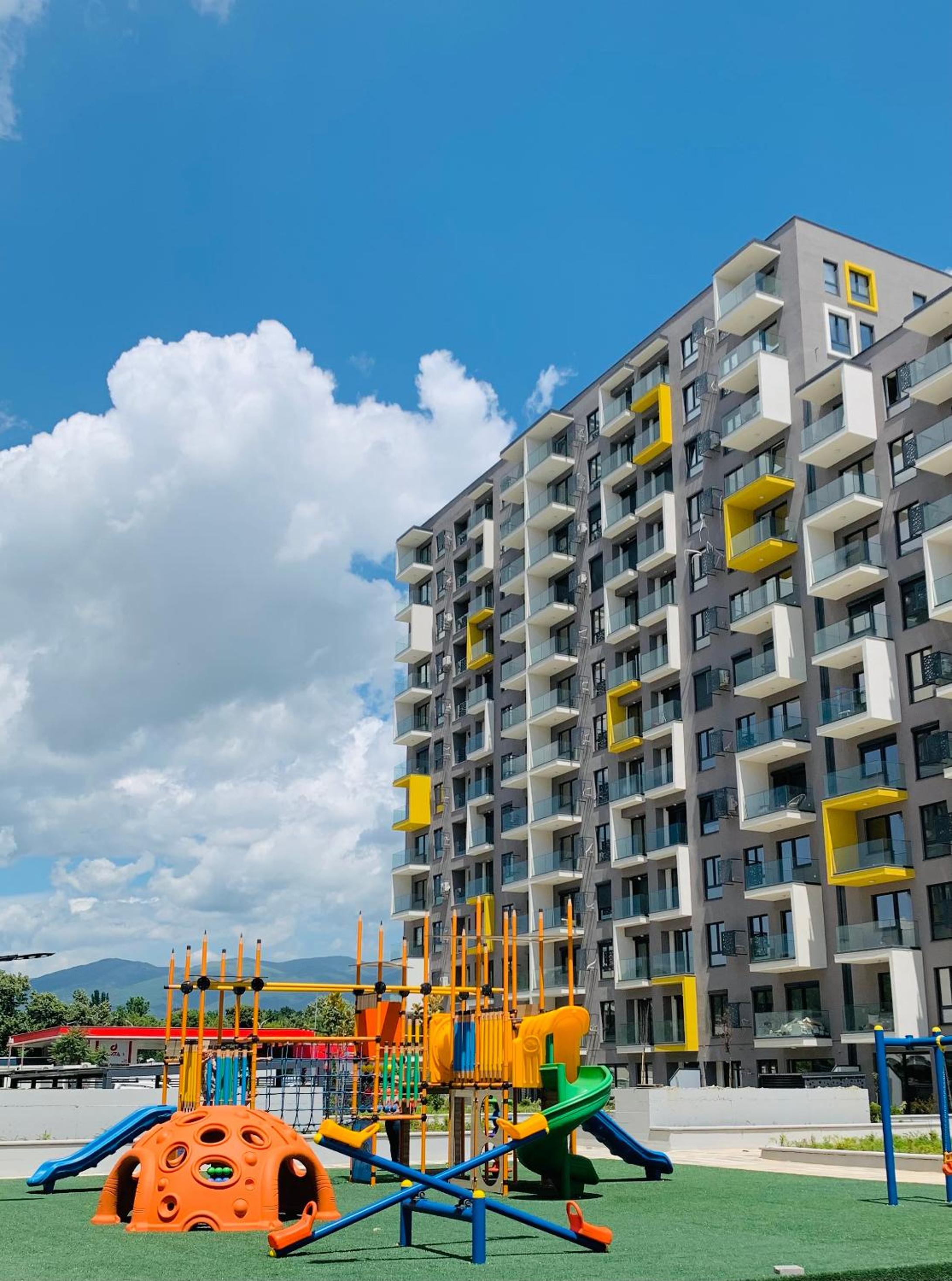 Moon Loft next to East Gate Mall free parking view 5