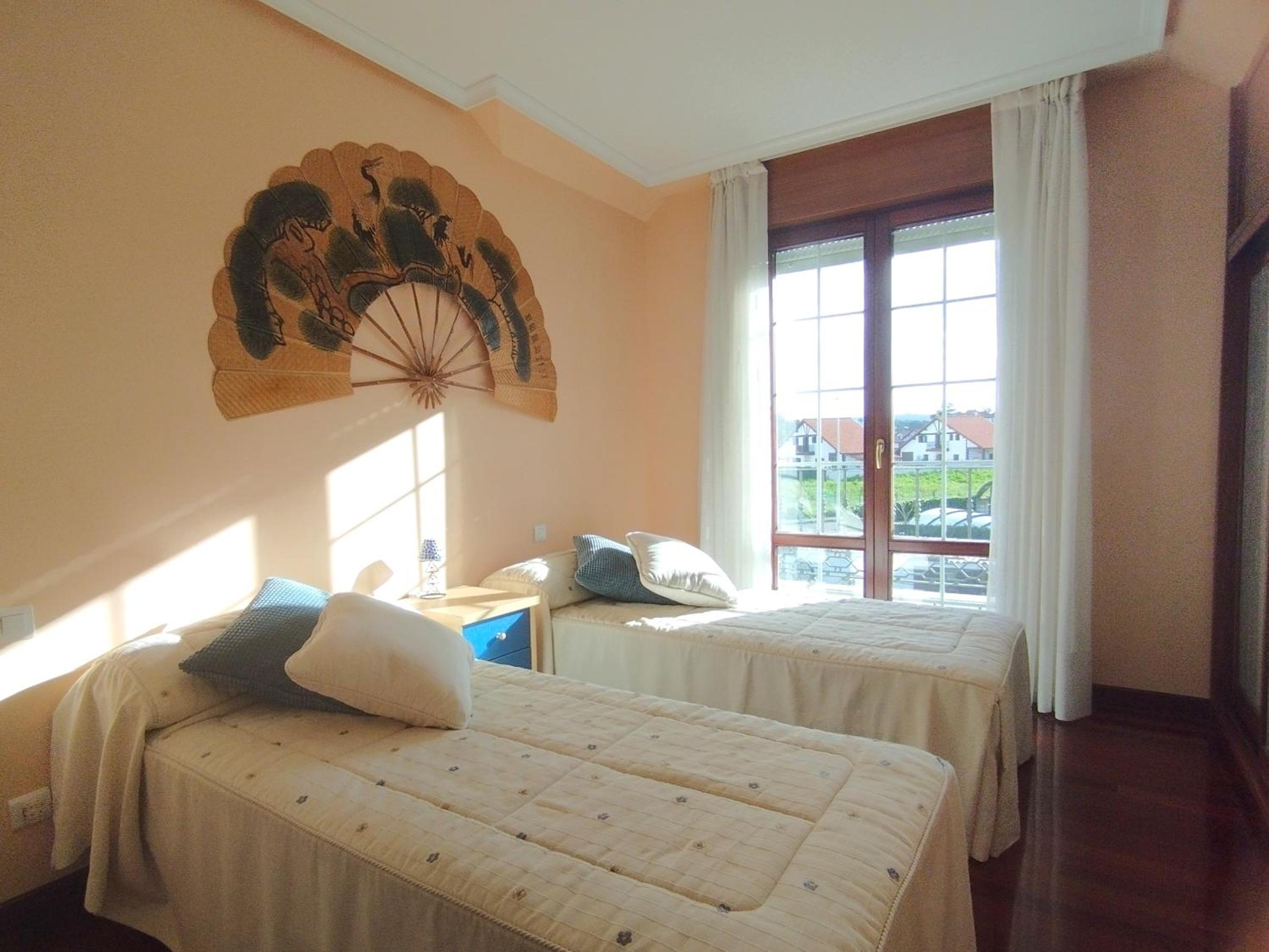 Seven J House