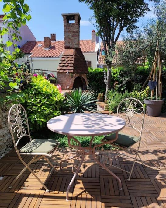 PULA Big Green Oasis House with Garden,Near Colosseum view 3