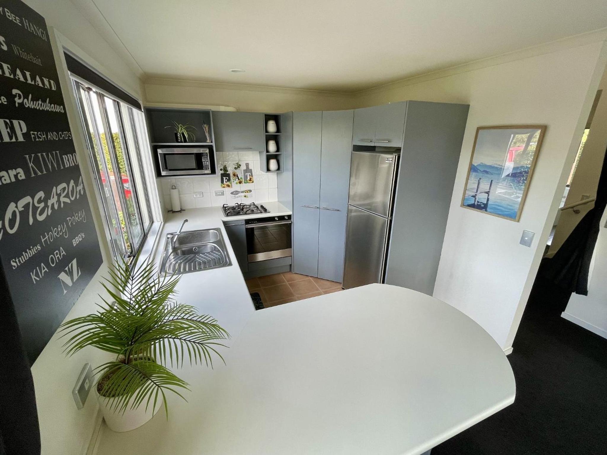 A home away from home in Wanaka view 2