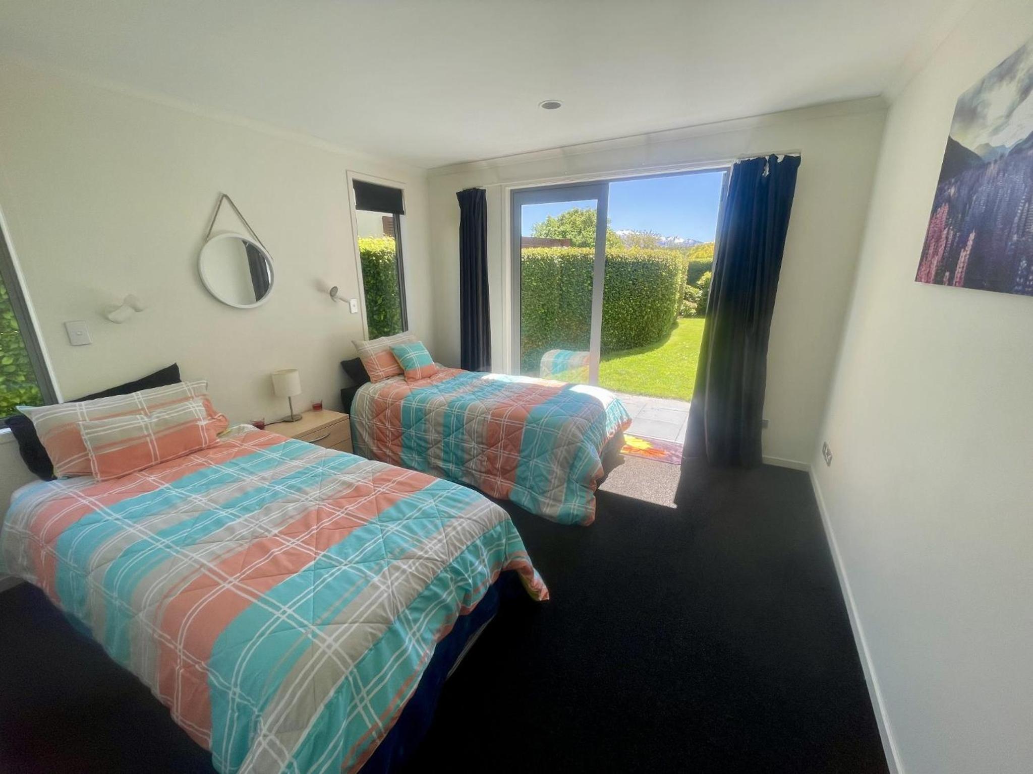 A home away from home in Wanaka view 5