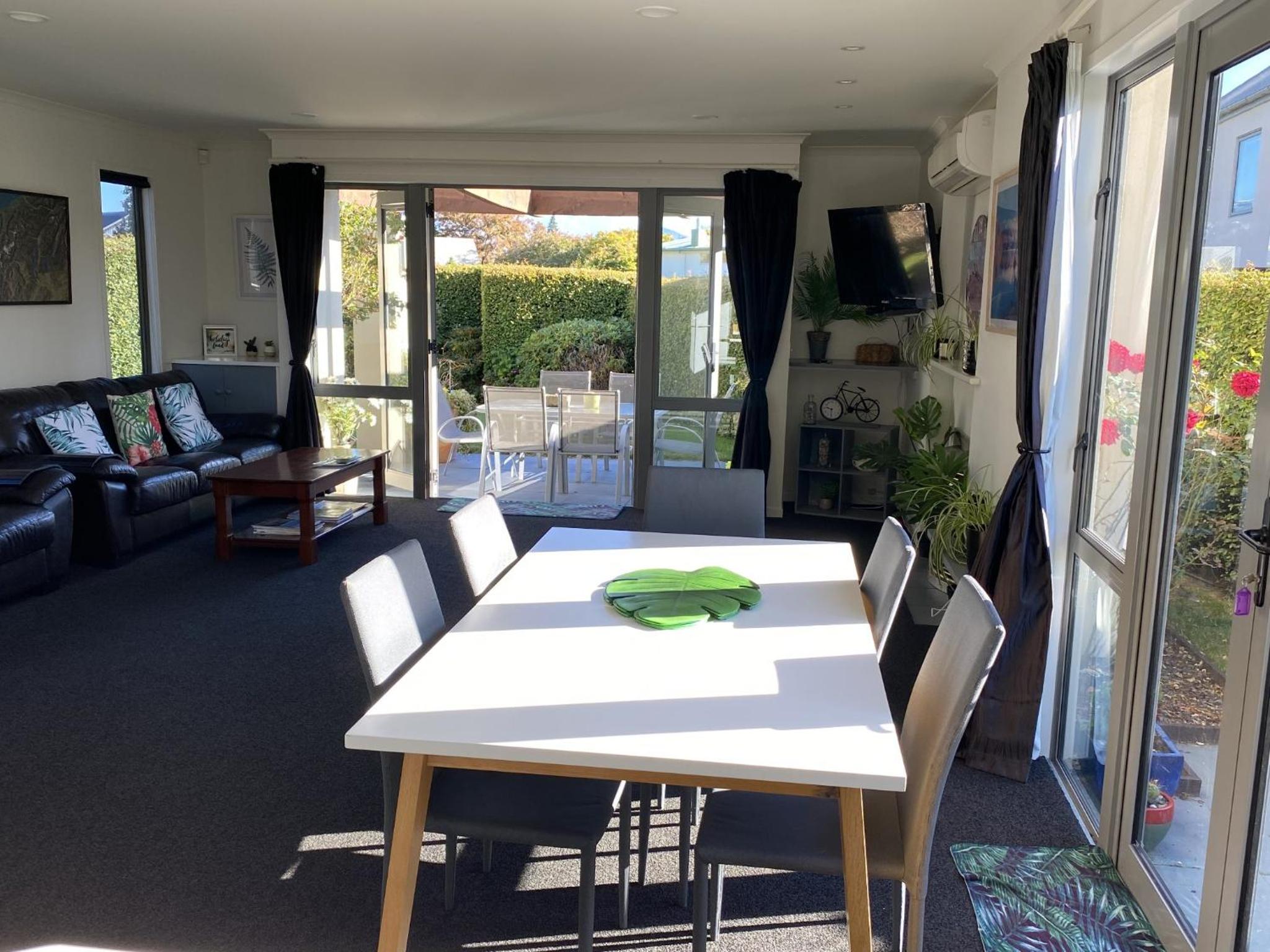 A home away from home in Wanaka view 4