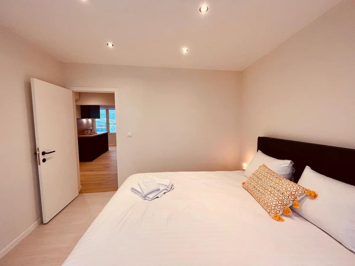 Cosy Of John Cockerill 2