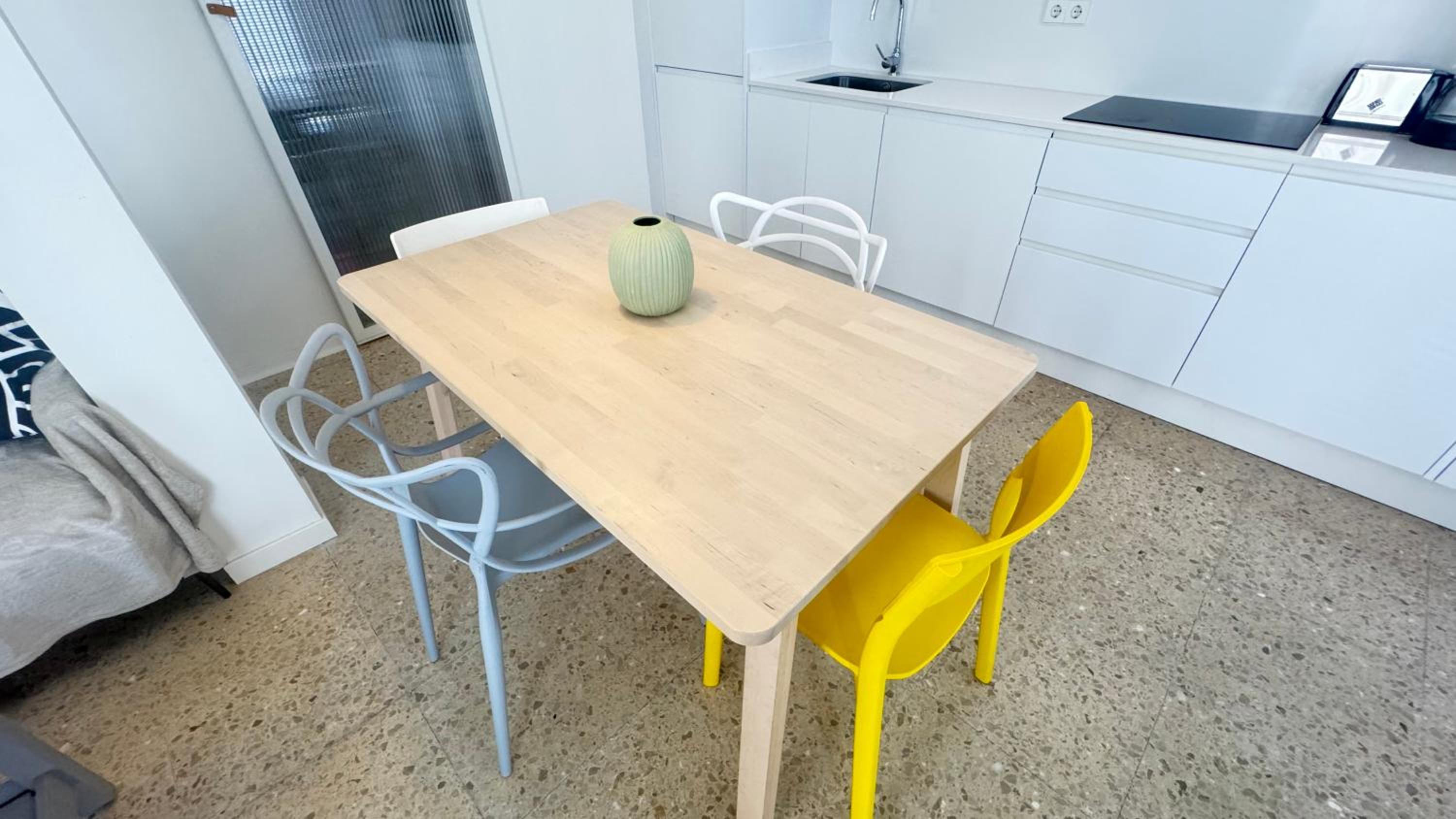 Estudio con piscina