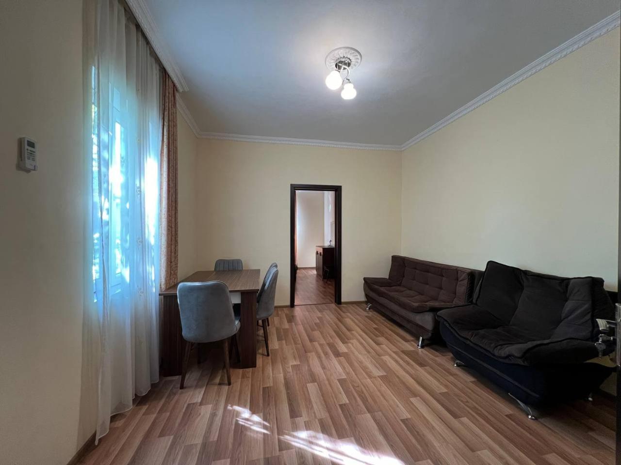 Apartment Merabi