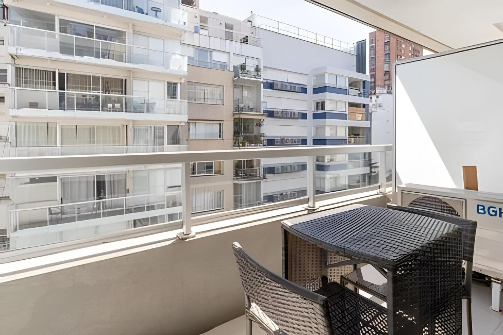 Excelentes studios en Las Cañitas con piscina, jacuzzy y gym