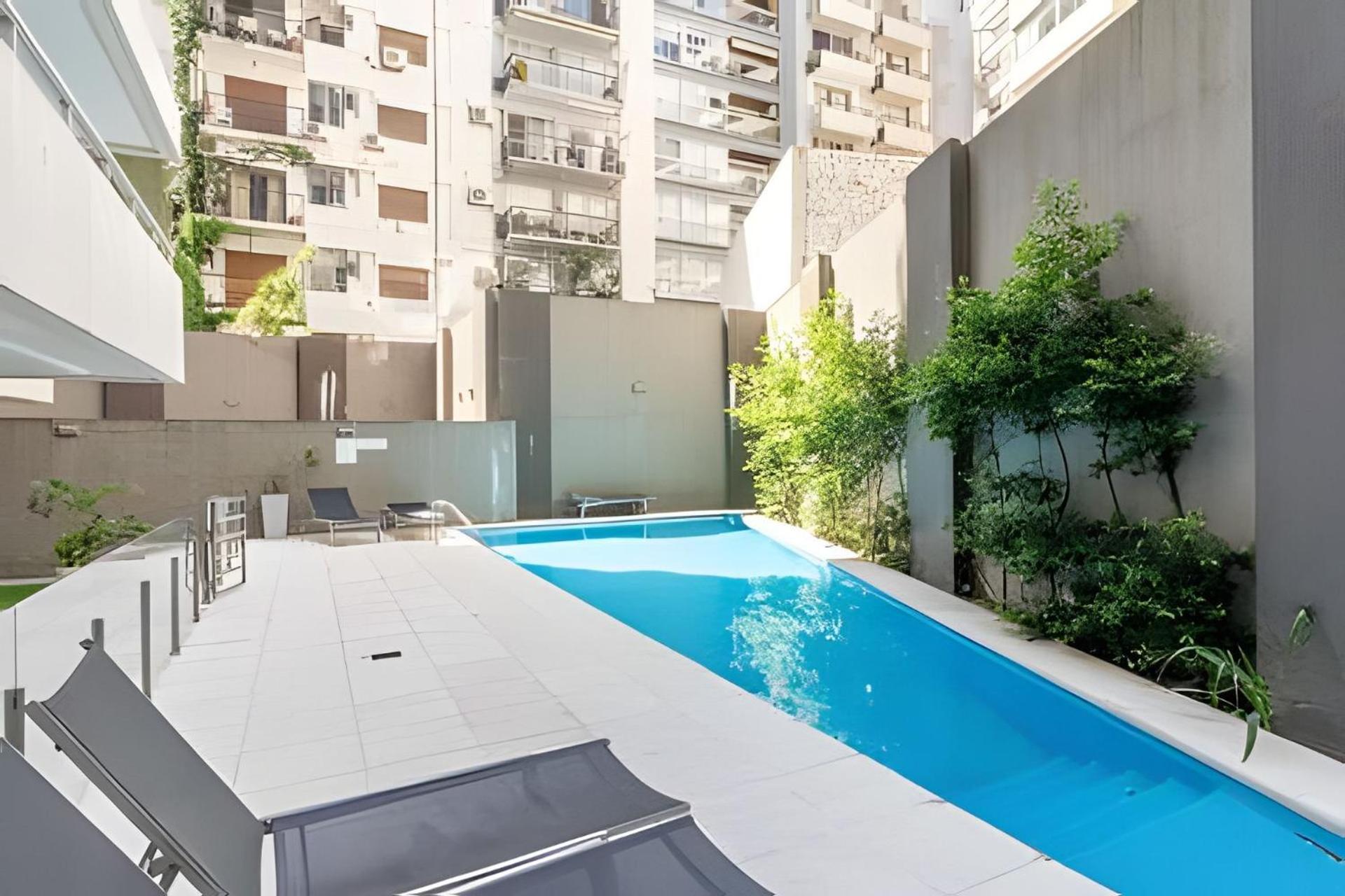 Excelentes studios en Las Cañitas con piscina, jacuzzy y gym