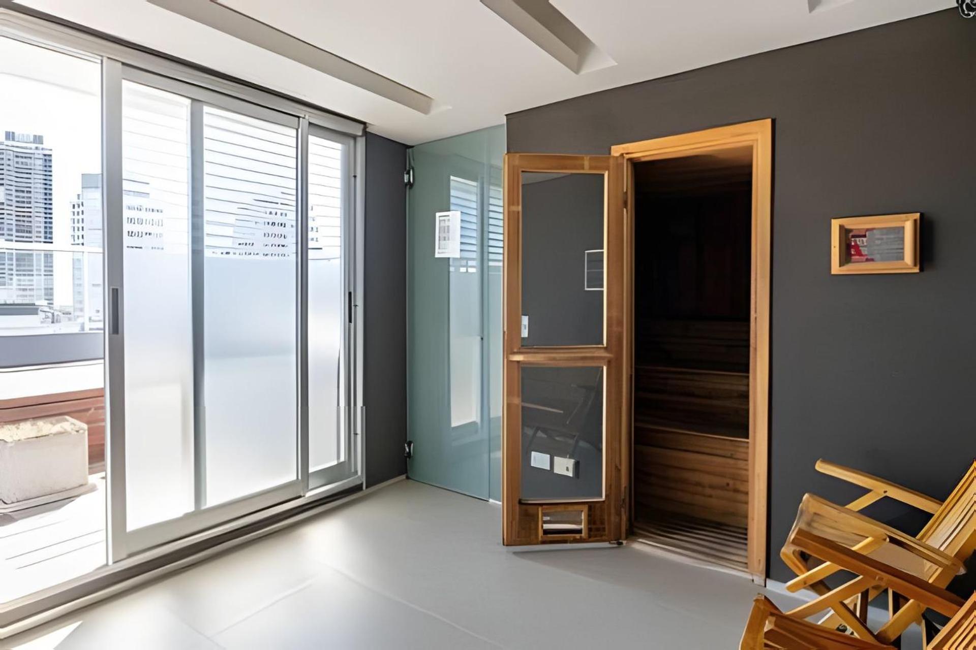 Excelentes studios en Las Cañitas con piscina, jacuzzy y gym