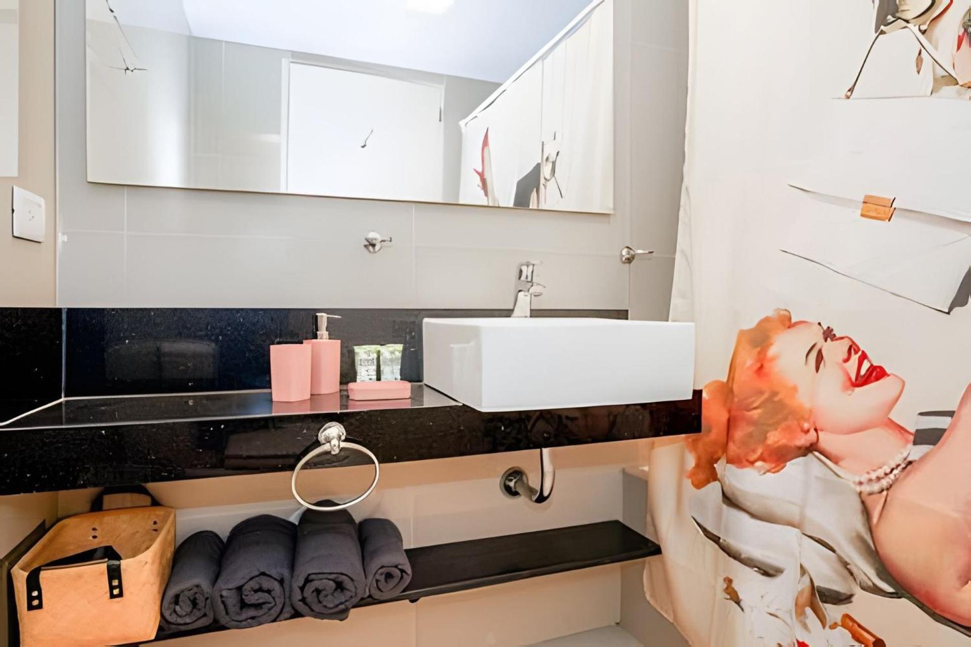 Excelentes studios en Las Cañitas con piscina, jacuzzy y gym