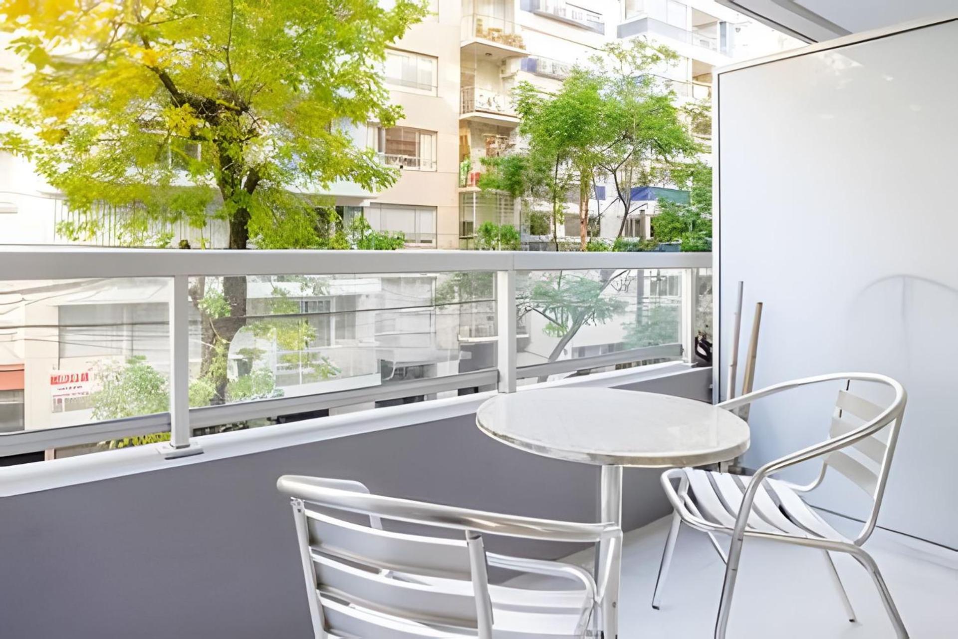 Excelentes studios en Las Cañitas con piscina, jacuzzy y gym