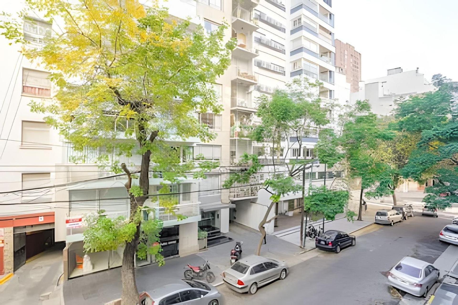 Excelentes studios en Las Cañitas con piscina, jacuzzy y gym