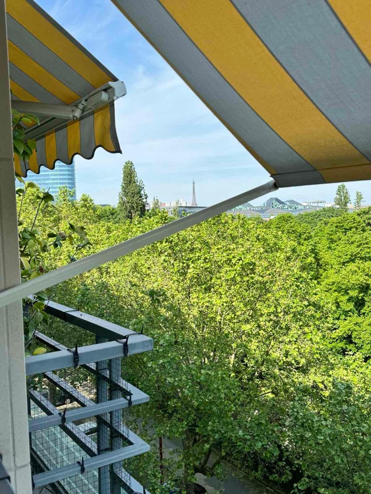 3 bedrooms with Tour Eiffel view
