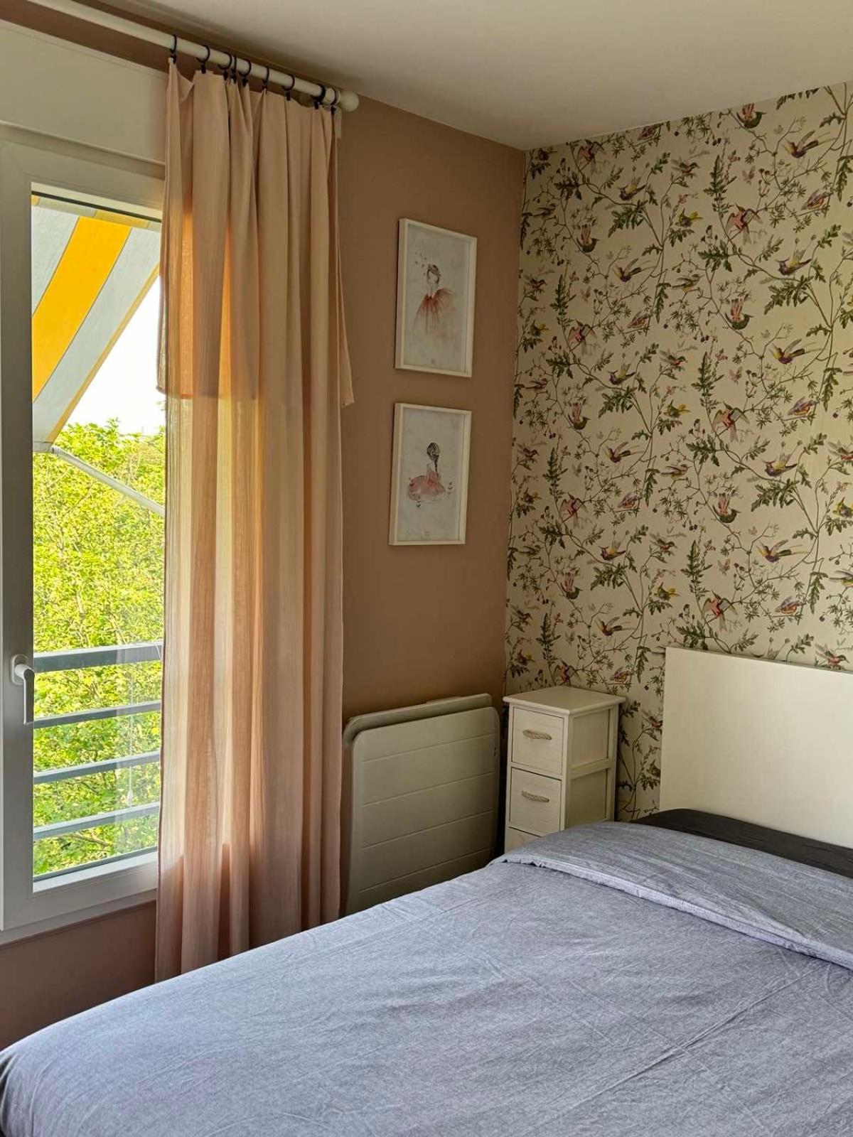 3 bedrooms with Tour Eiffel view