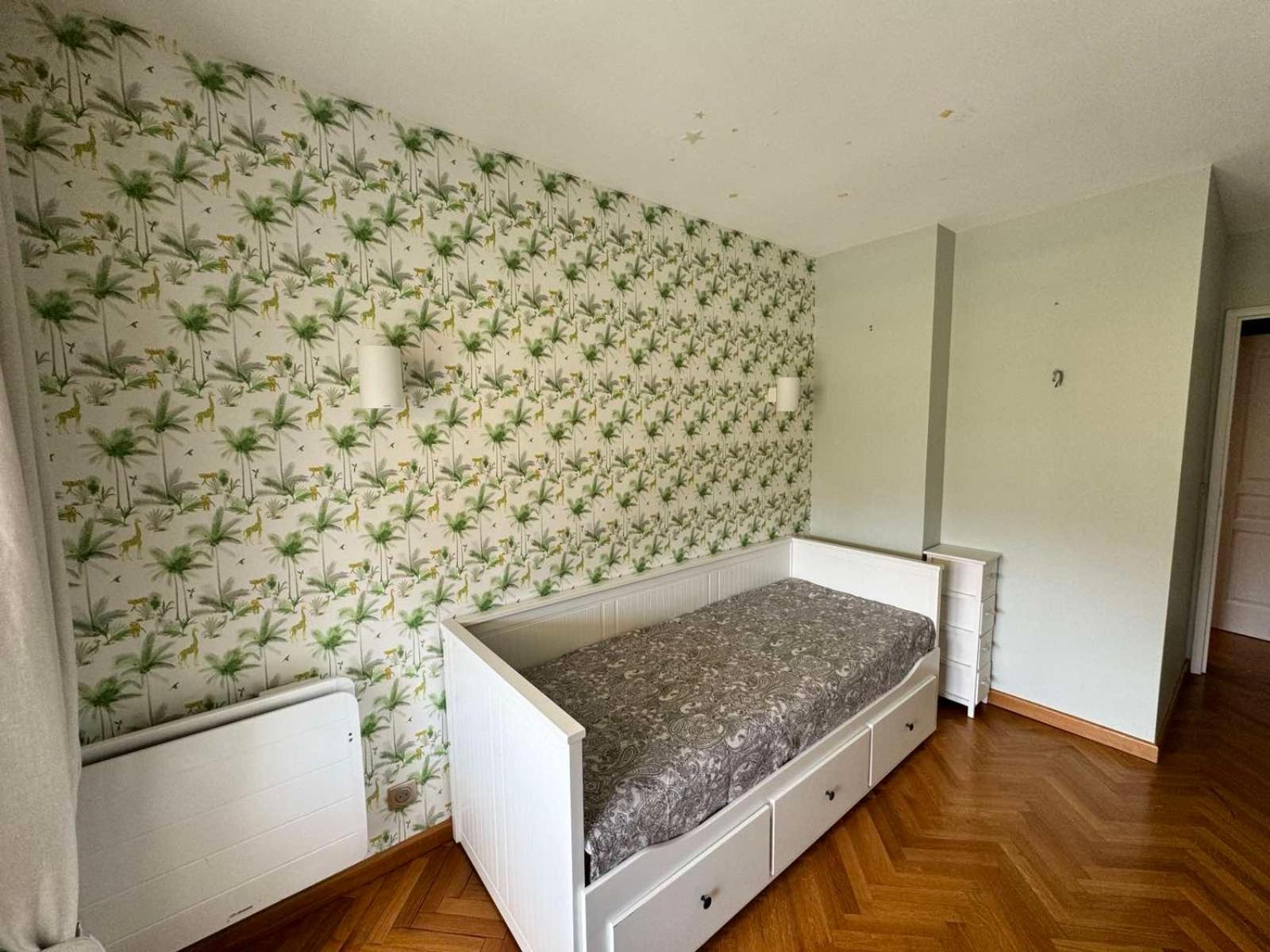 3 bedrooms with Tour Eiffel view