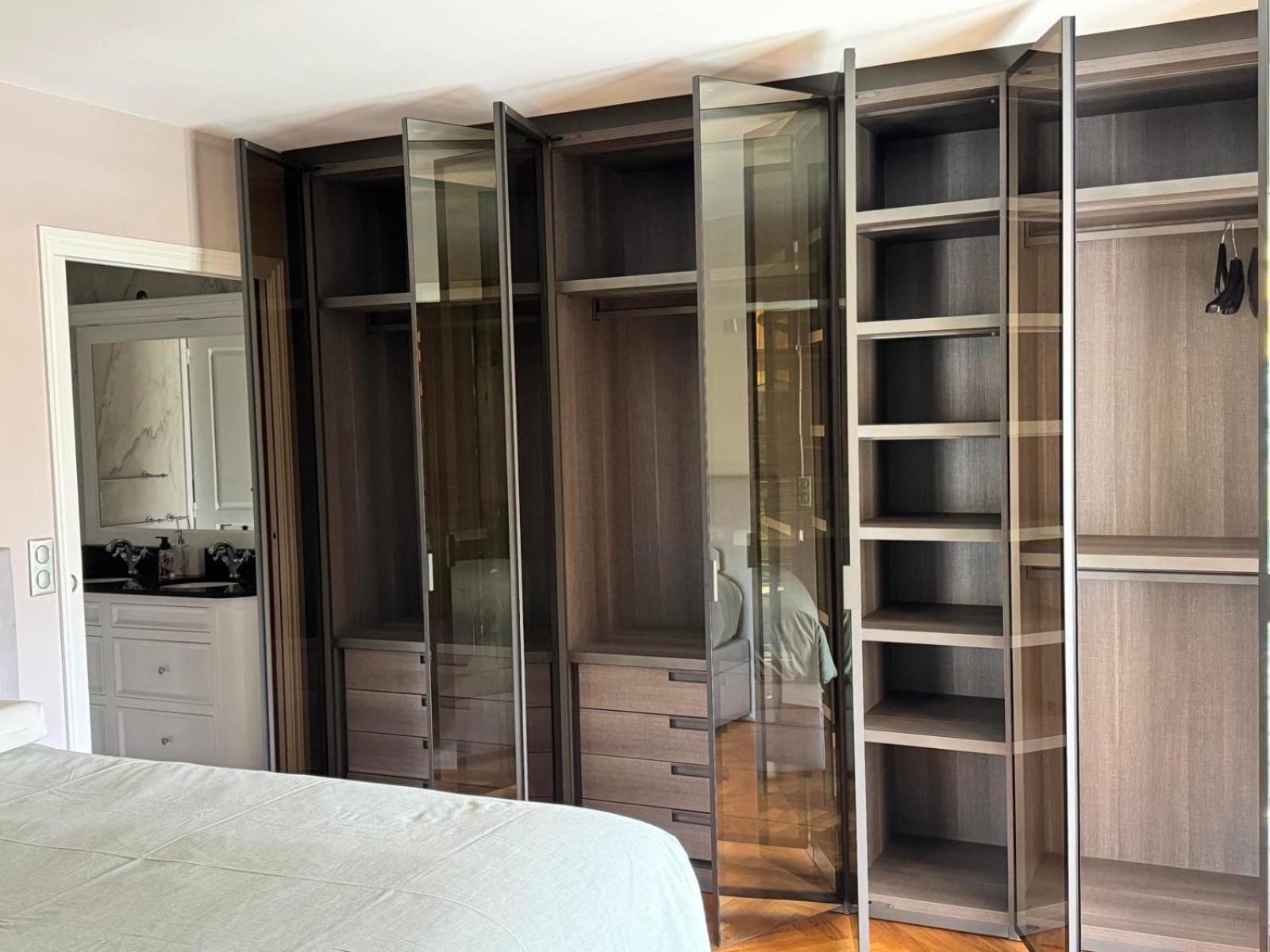 3 bedrooms with Tour Eiffel view