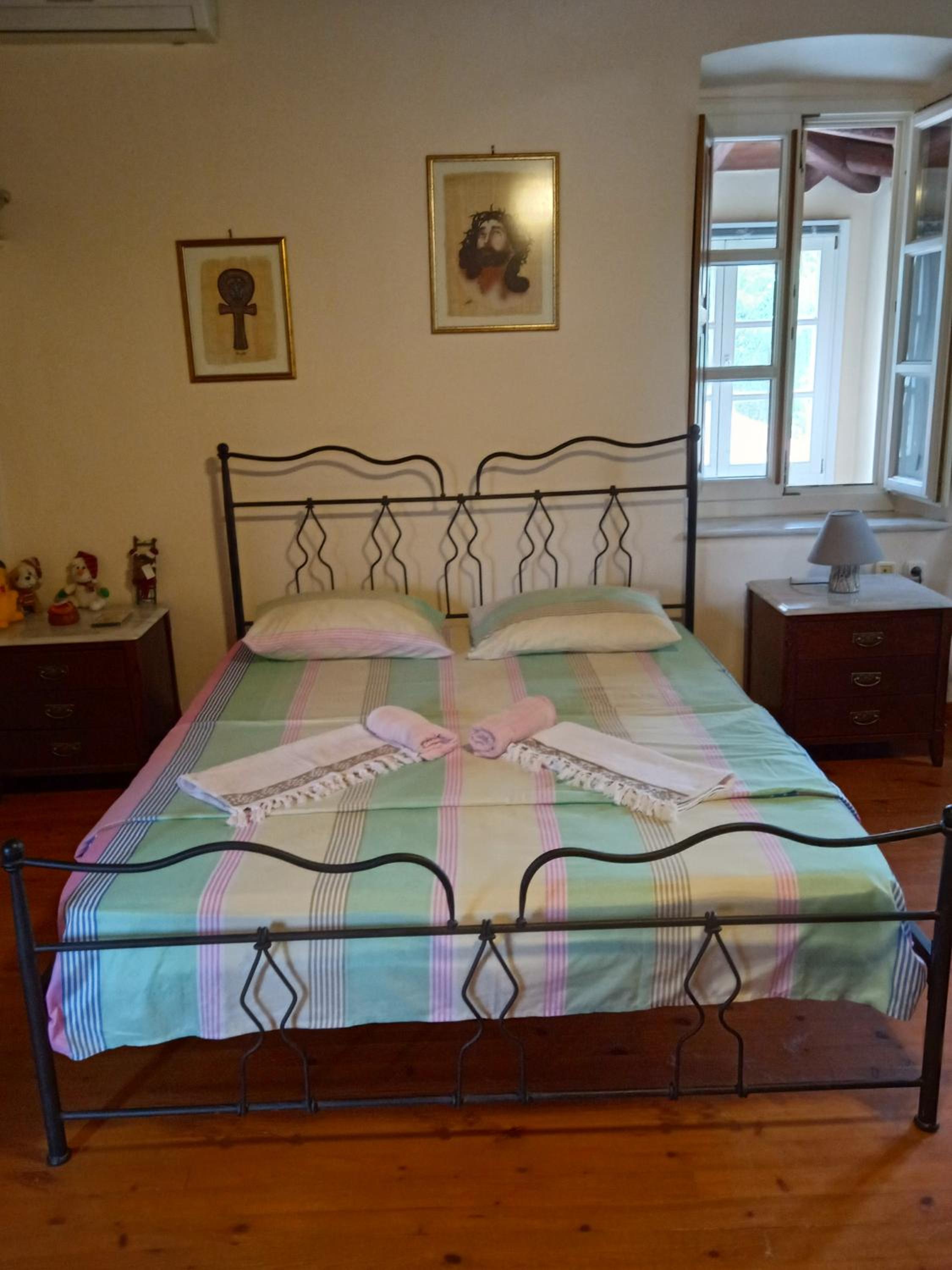 Alegria house with gardens near portoheli view 4