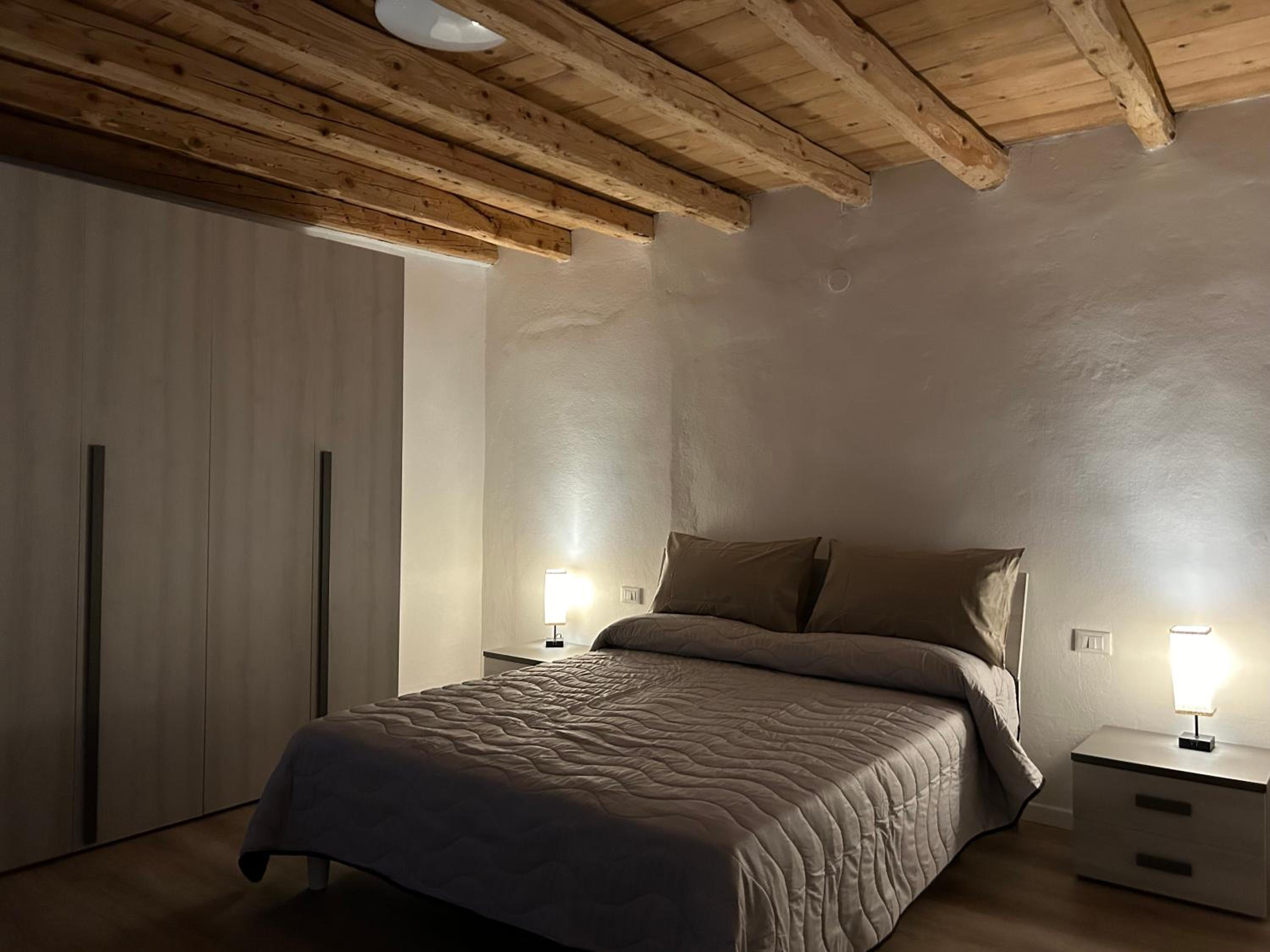 Larocca Tourist Home 4 Valbrenta