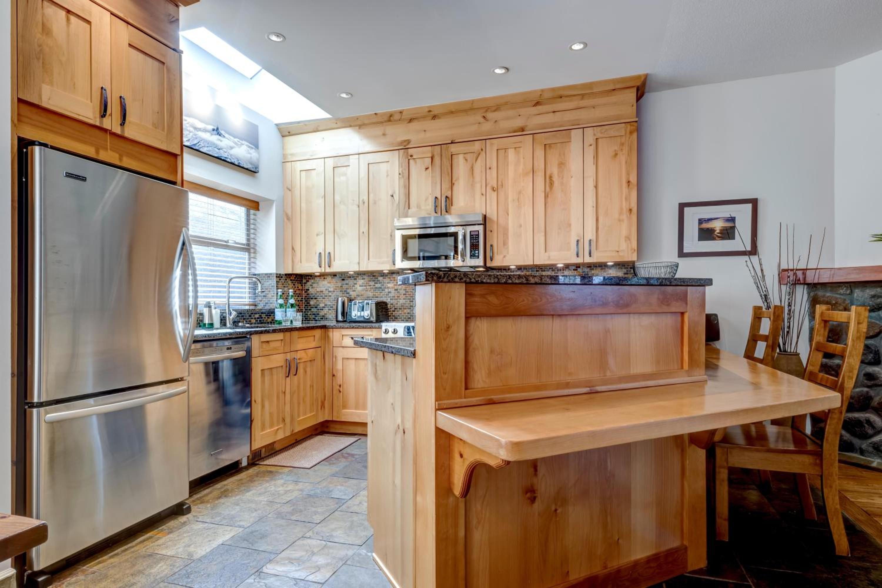 Snowy Creek 30 - Ski In Ski Out, Private Hot Tub, Short Walk to Whistler Village